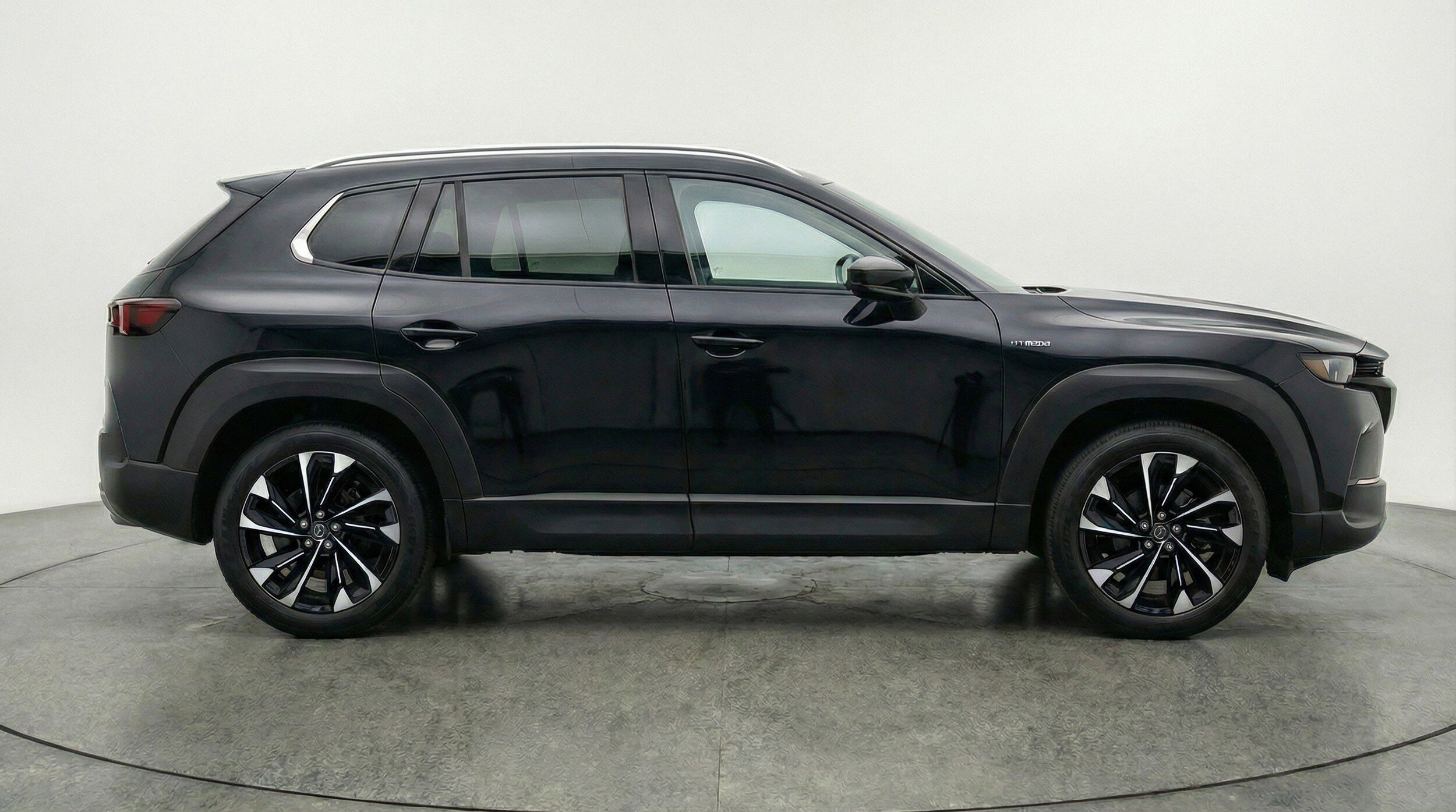 Thumbnail: 2025 Mazda CX-50 - 11