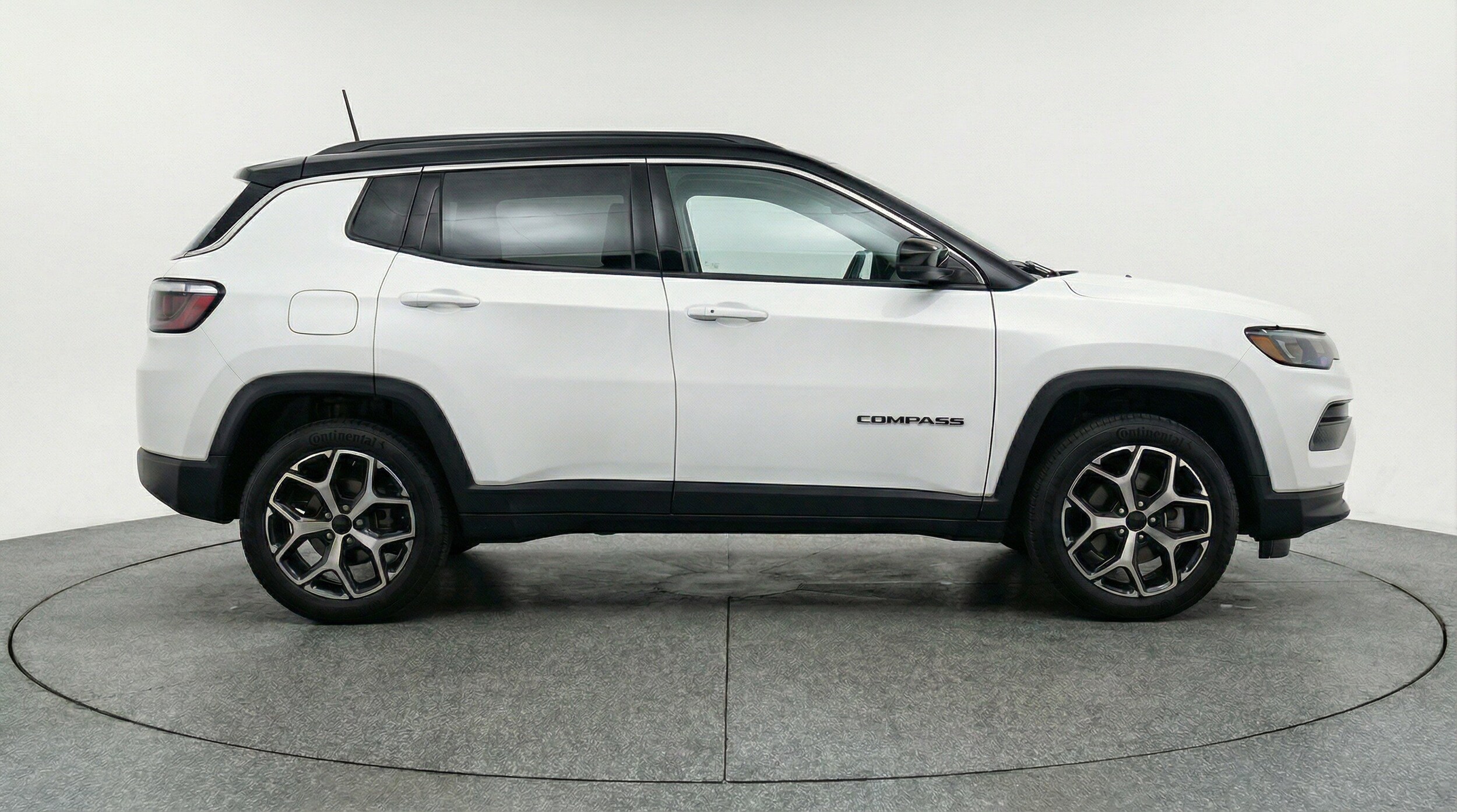 Thumbnail: 2025 Jeep Compass - 11