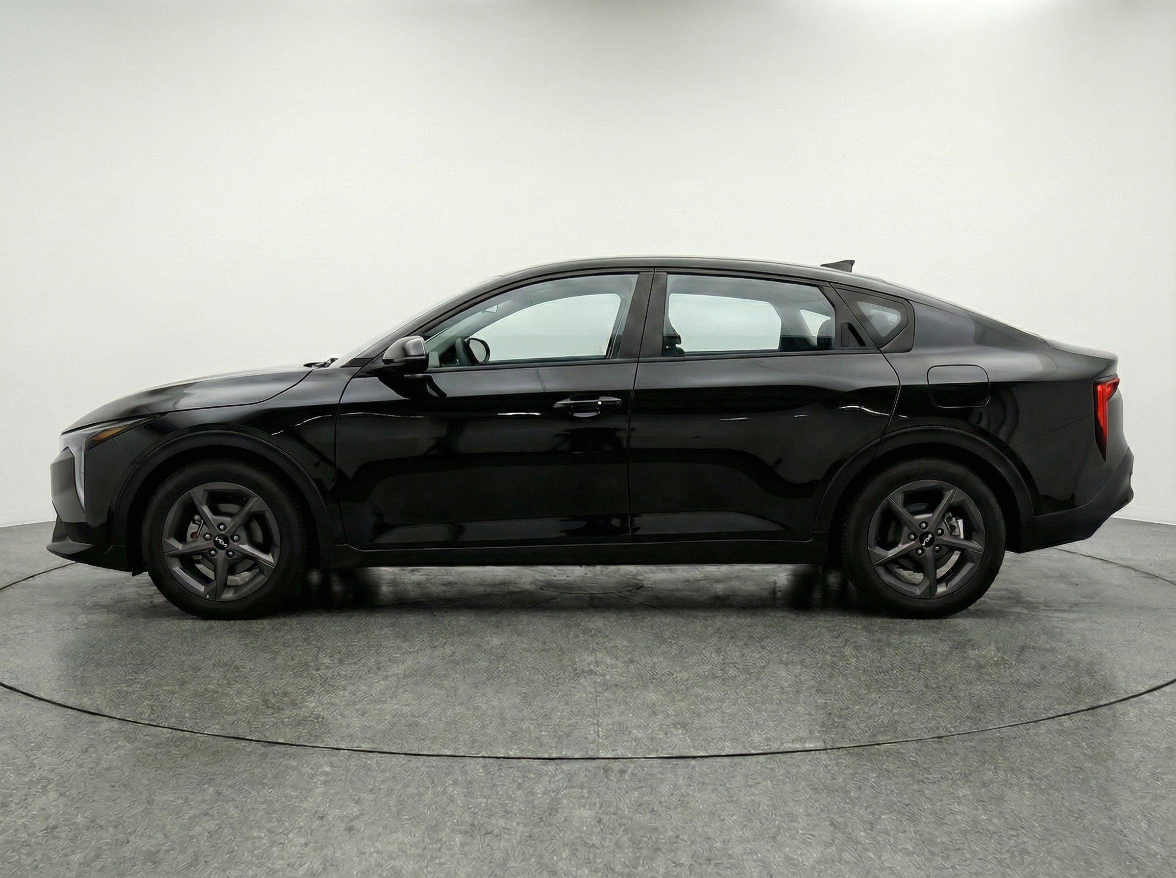 Thumbnail: 2025 Kia K4 - 5