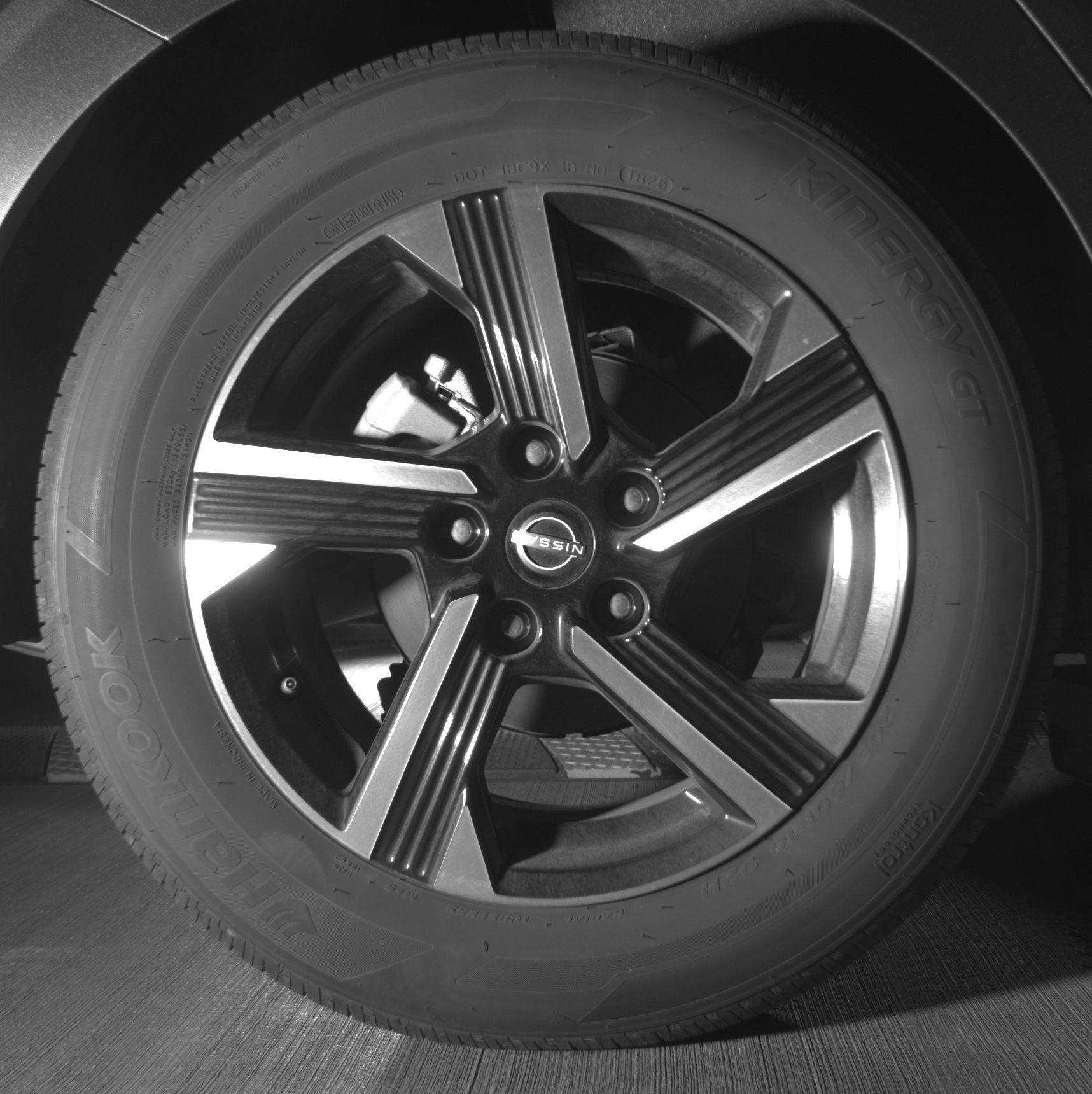 Thumbnail: 2025 Nissan Sentra - 15