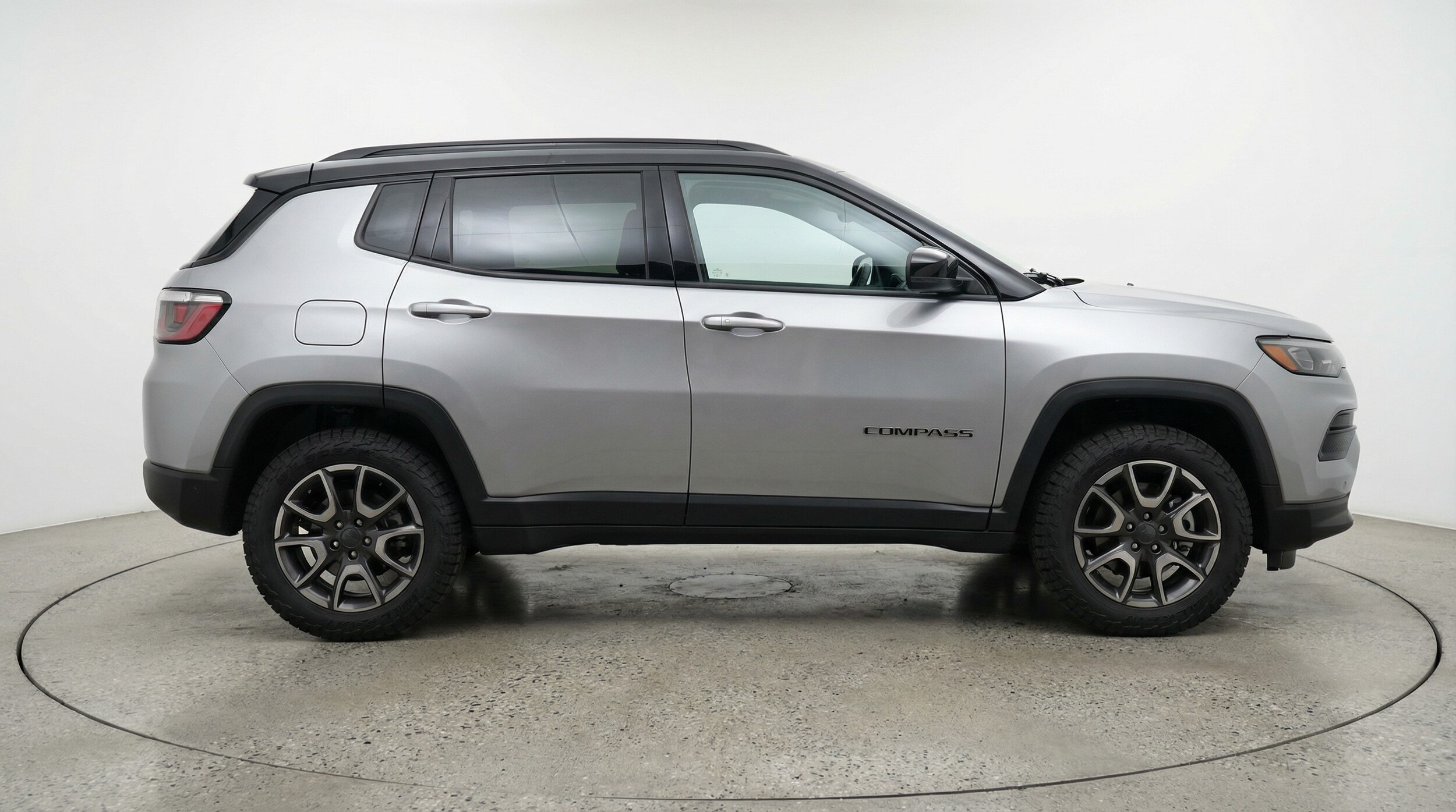 Thumbnail: 2025 Jeep Compass - 8
