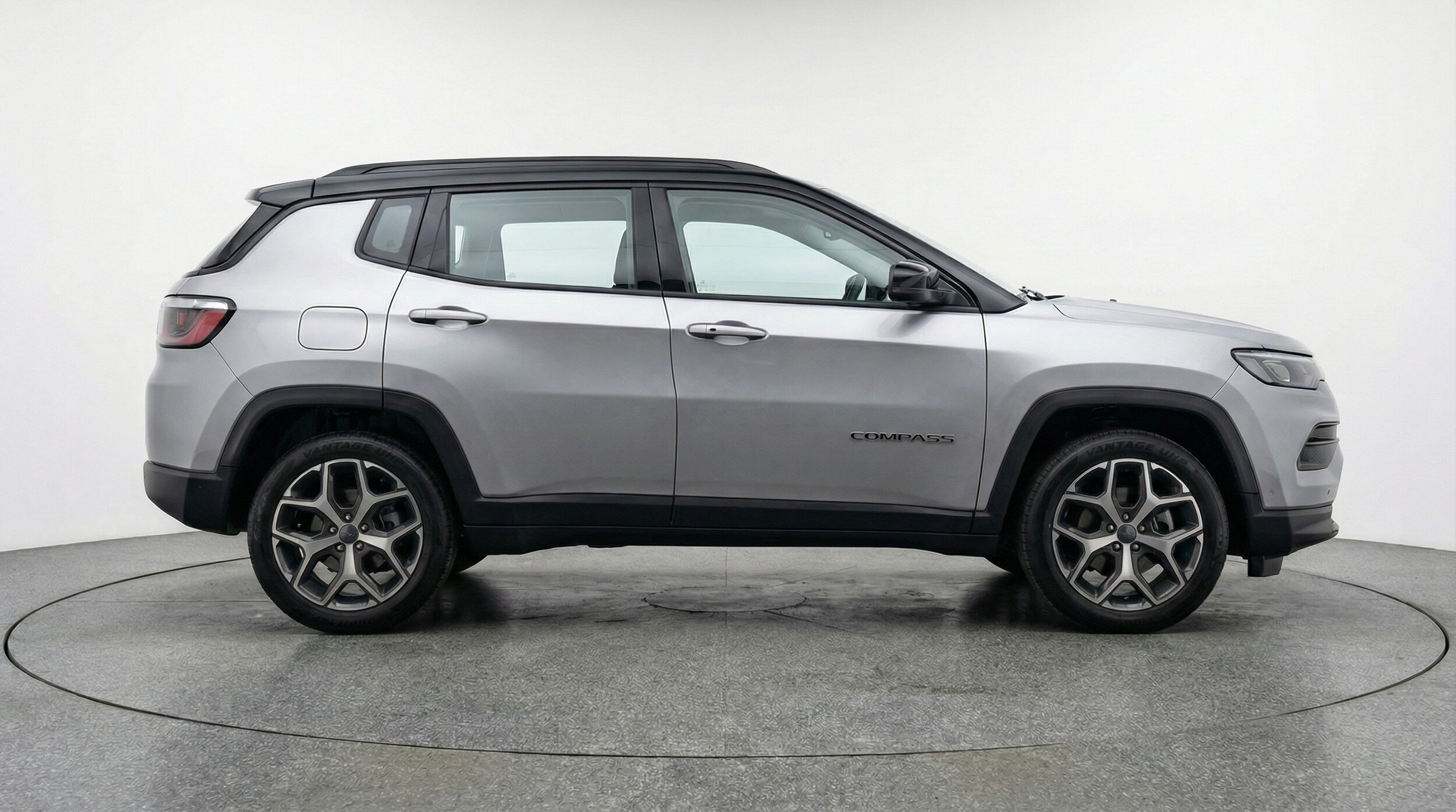 Thumbnail: 2025 Jeep Compass - 8