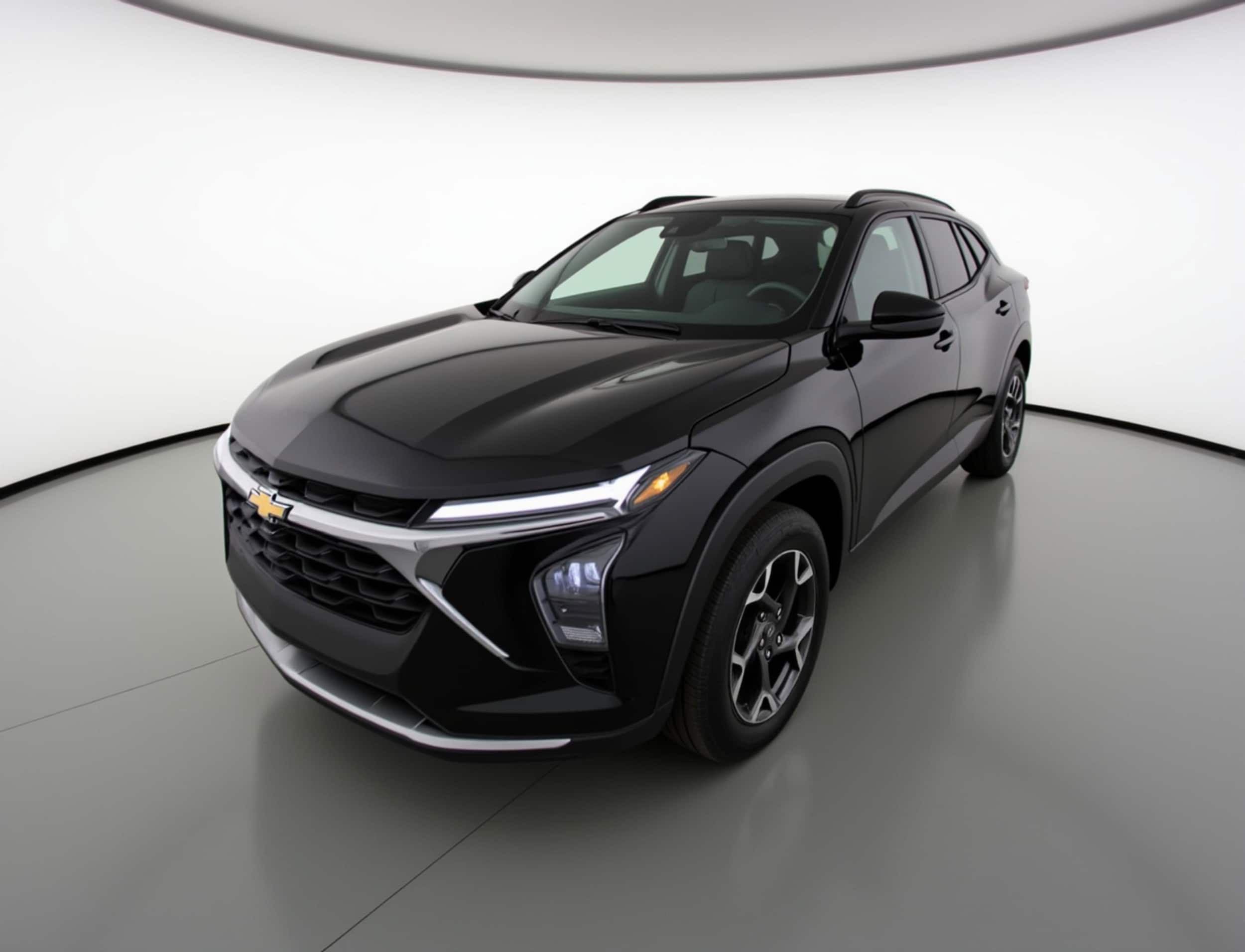 Thumbnail: 2025 Chevrolet Trax - 3