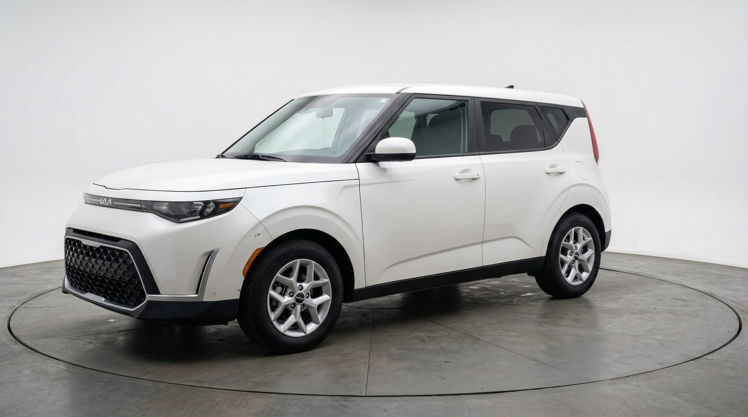 Thumbnail: 2025 Kia Soul - 3