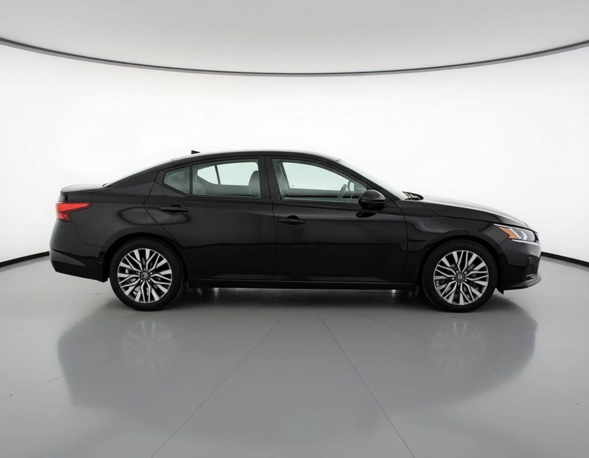 Thumbnail: 2025 Nissan Altima - 11
