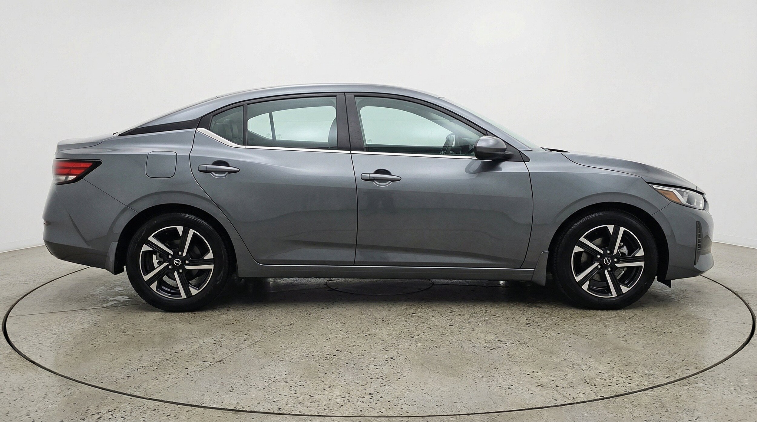 Thumbnail: 2025 Nissan Sentra - 11