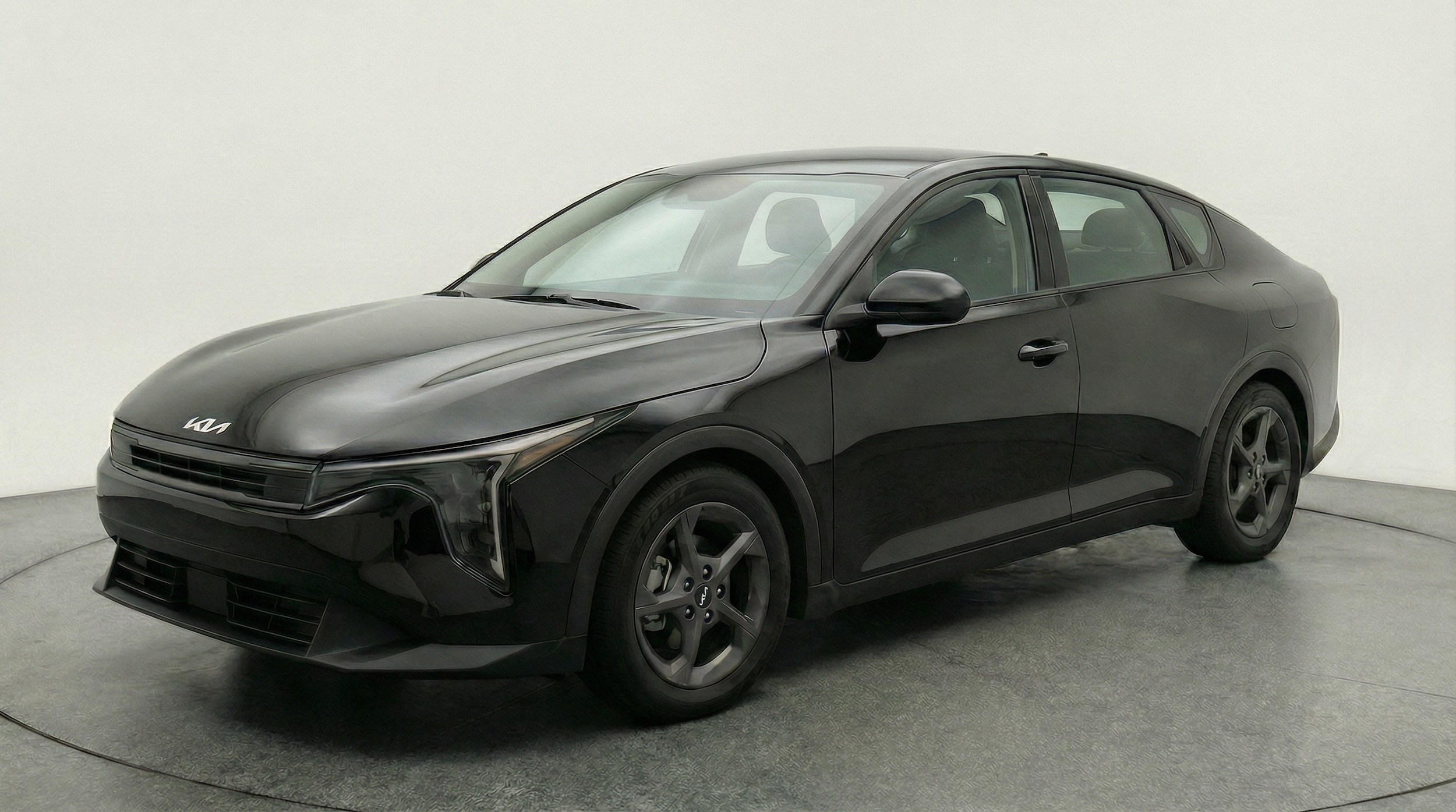 Thumbnail: 2025 Kia K4 - 3