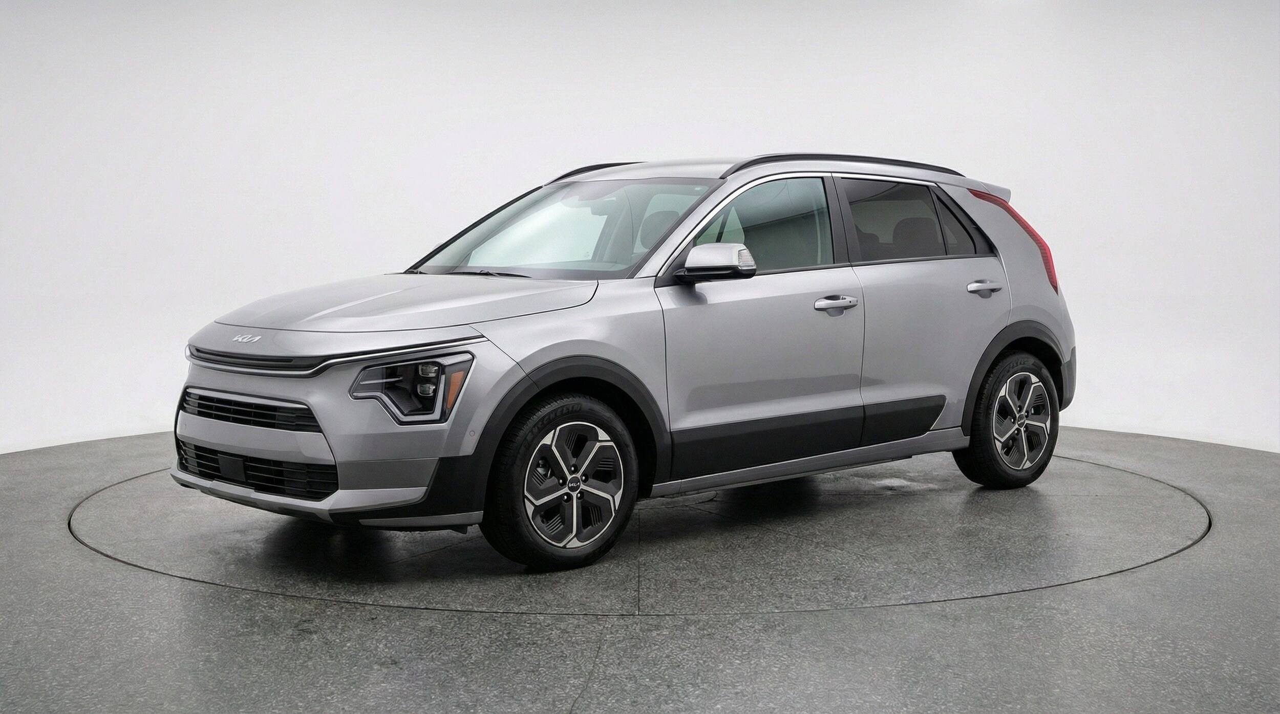 Thumbnail: 2026 Kia Niro - 3