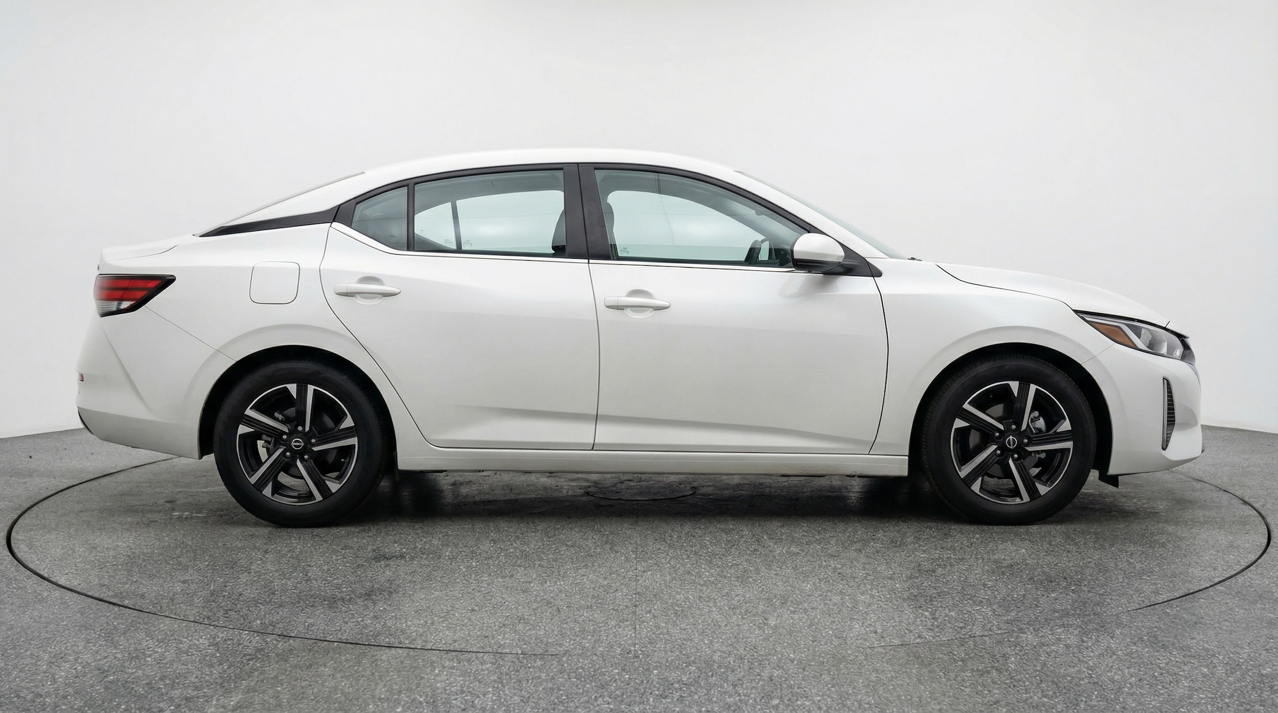 Thumbnail: 2025 Nissan Sentra - 8