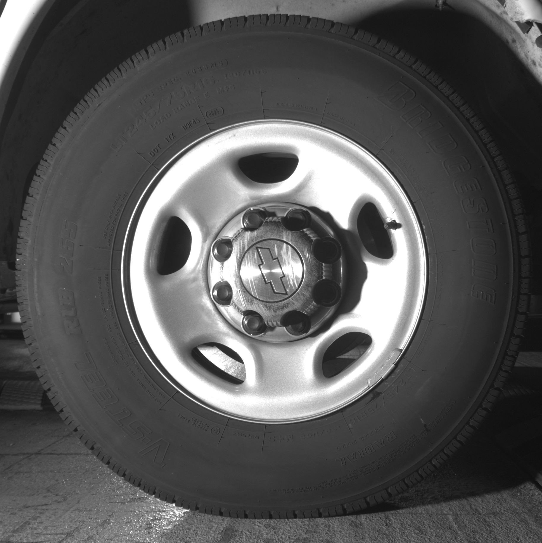 Thumbnail: 2025 Chevrolet Express - 13