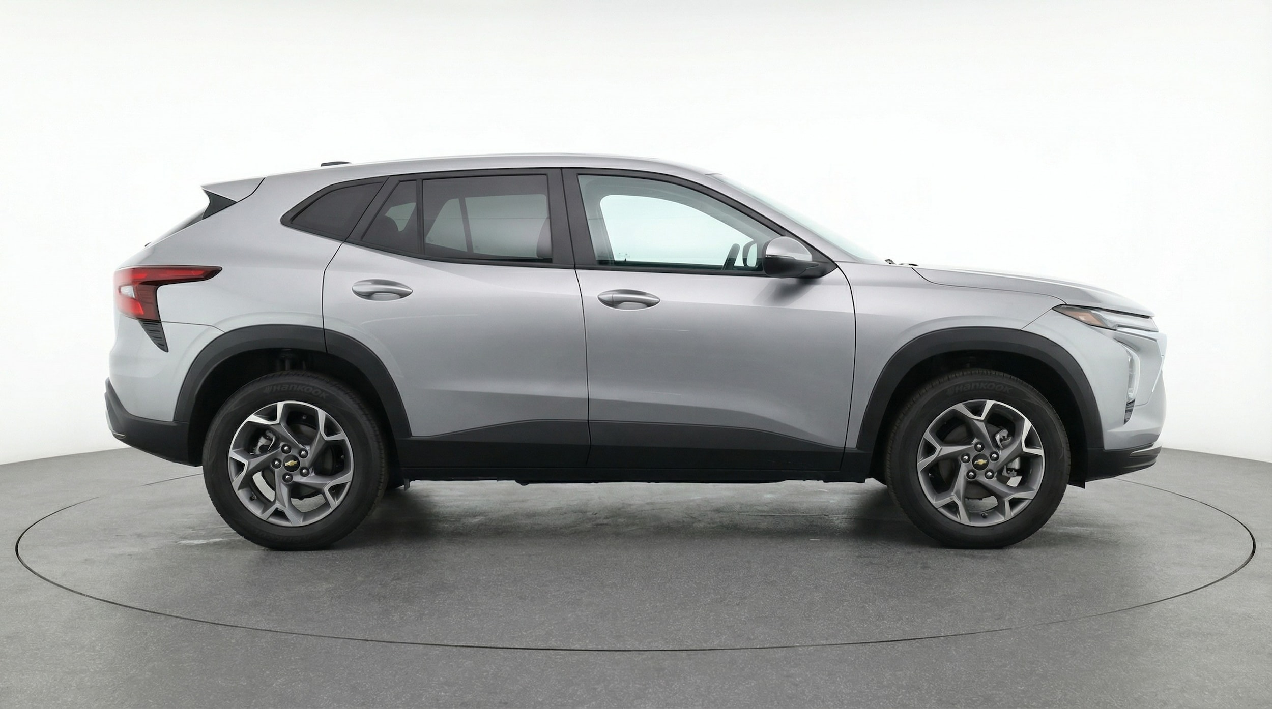 Thumbnail: 2025 Chevrolet Trax - 8