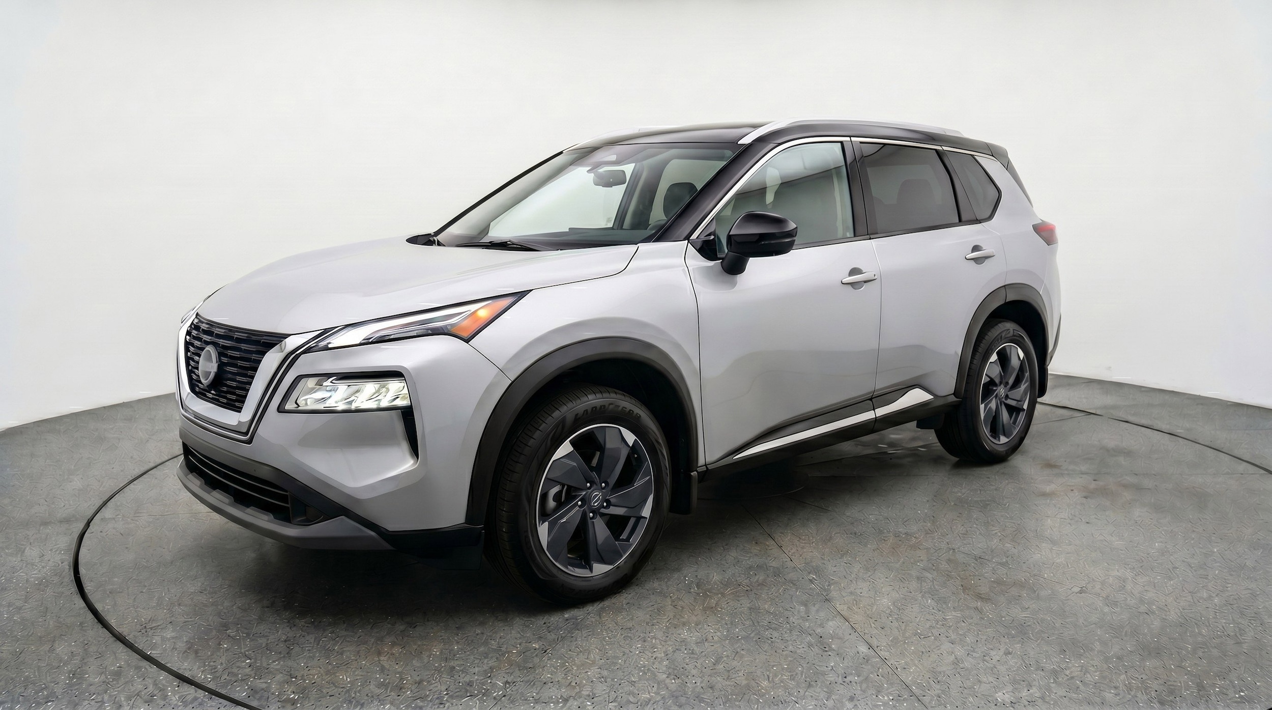 Thumbnail: 2025 Nissan Rogue - 3
