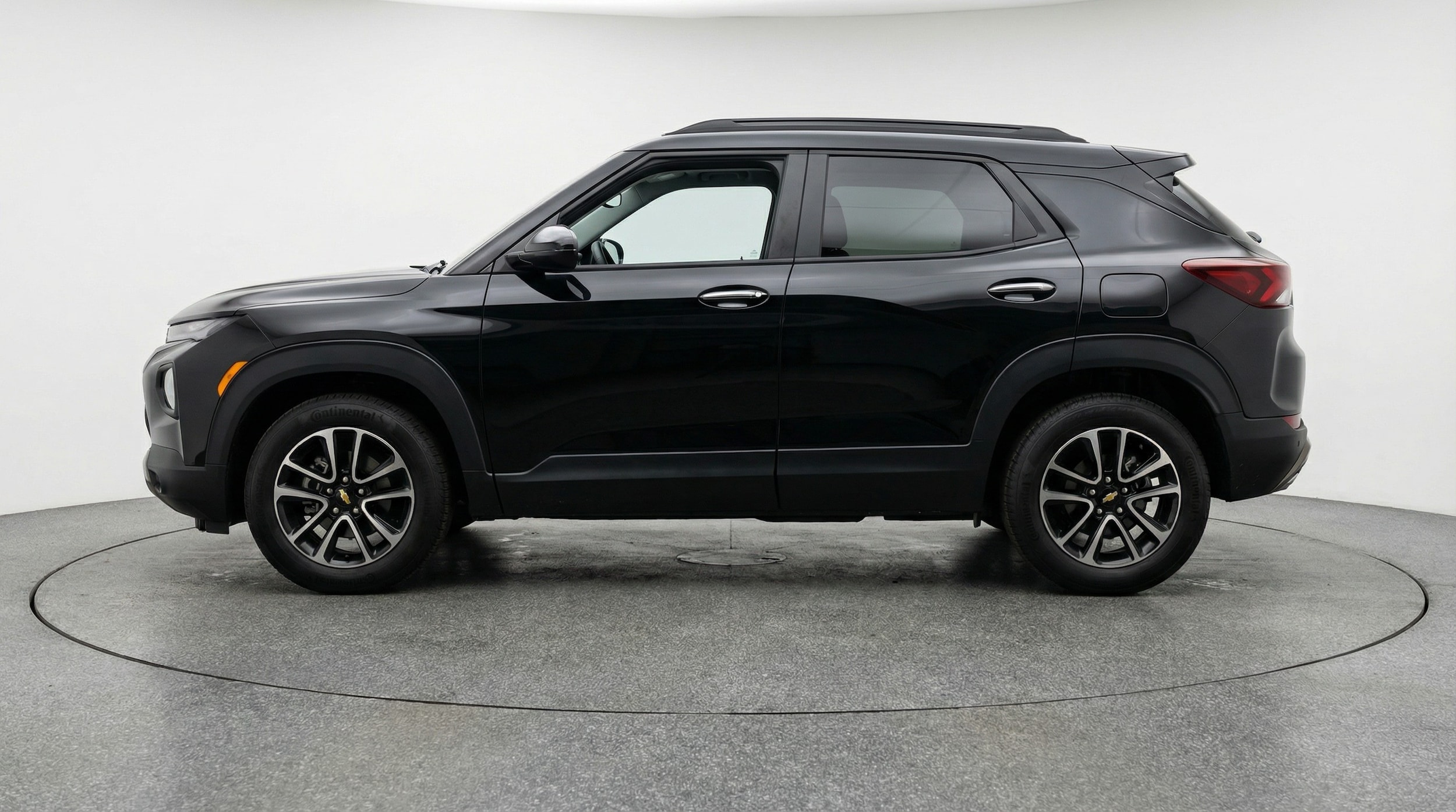 Thumbnail: 2025 Chevrolet TrailBlazer - 4