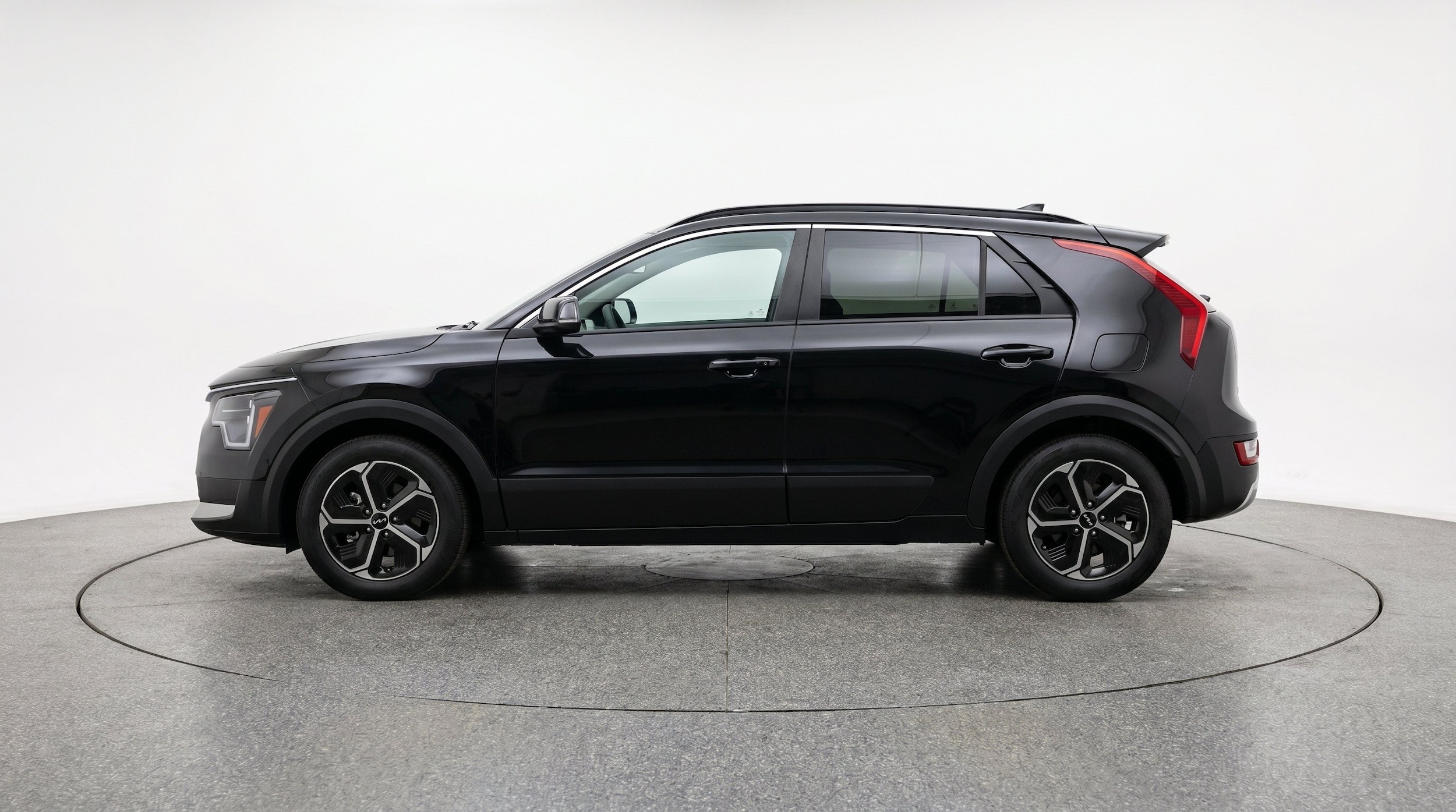 Thumbnail: 2026 Kia Niro - 5
