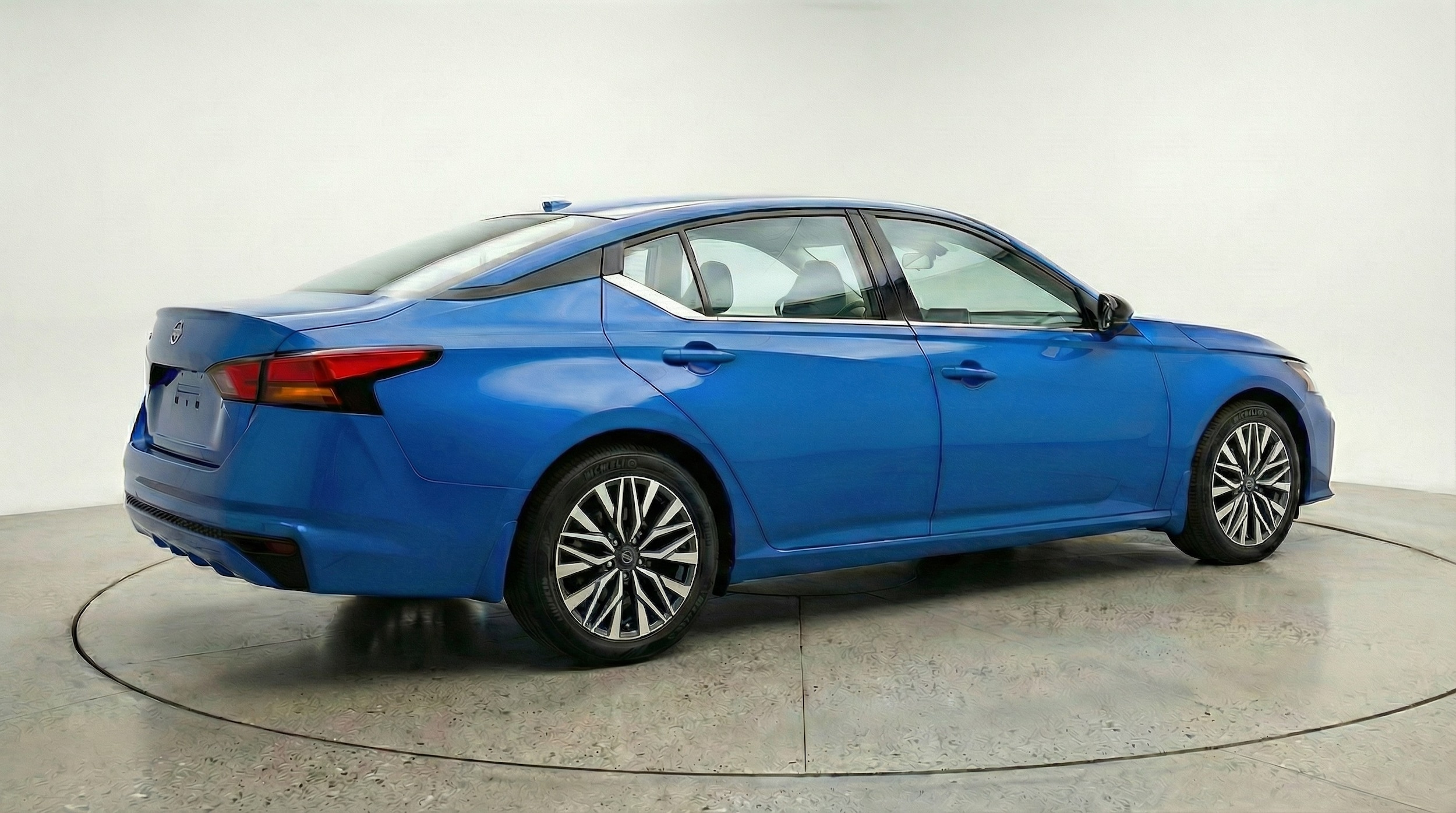 Thumbnail: 2025 Nissan Altima - 7