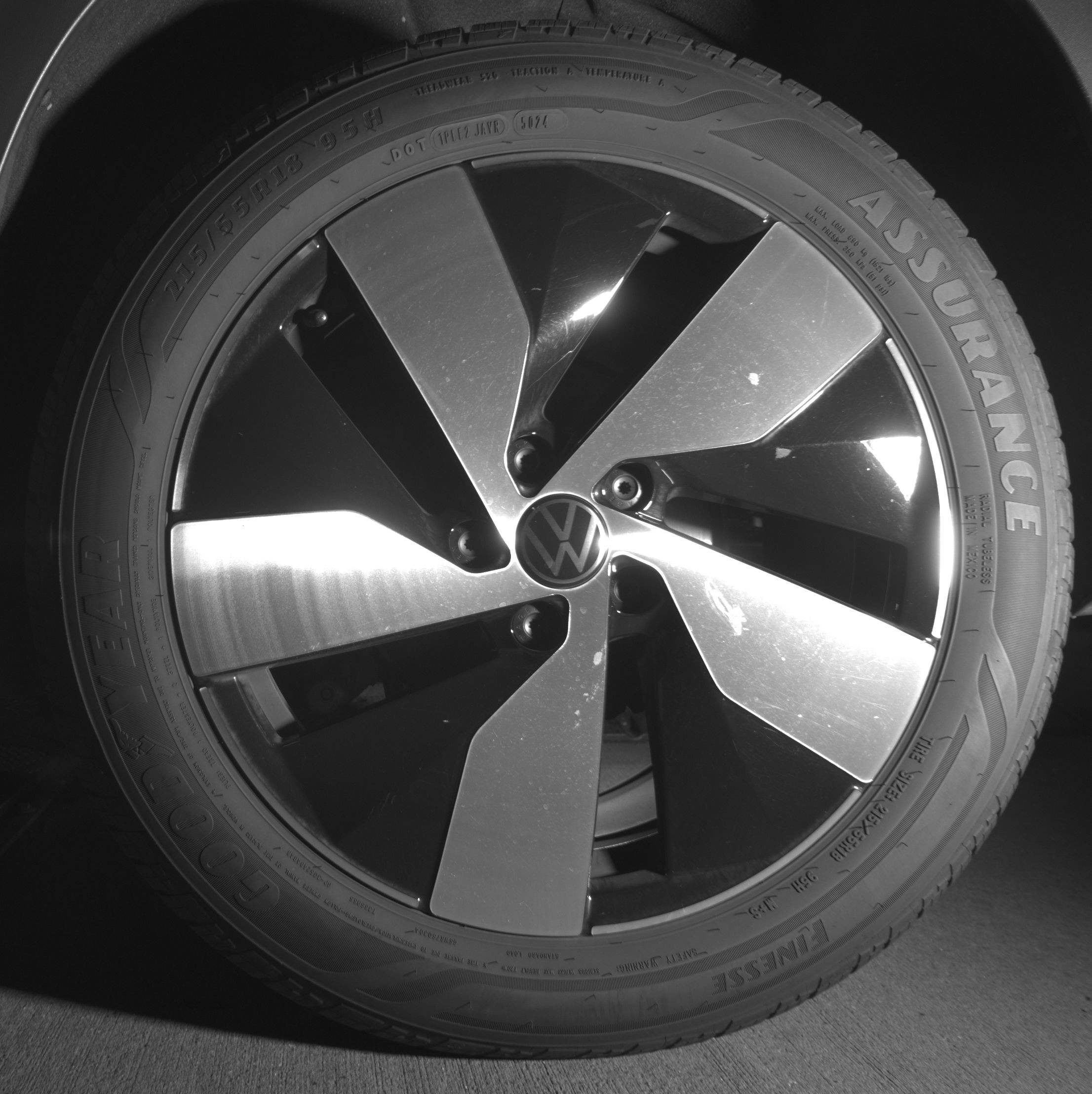 Thumbnail: 2025 Volkswagen Taos - 11