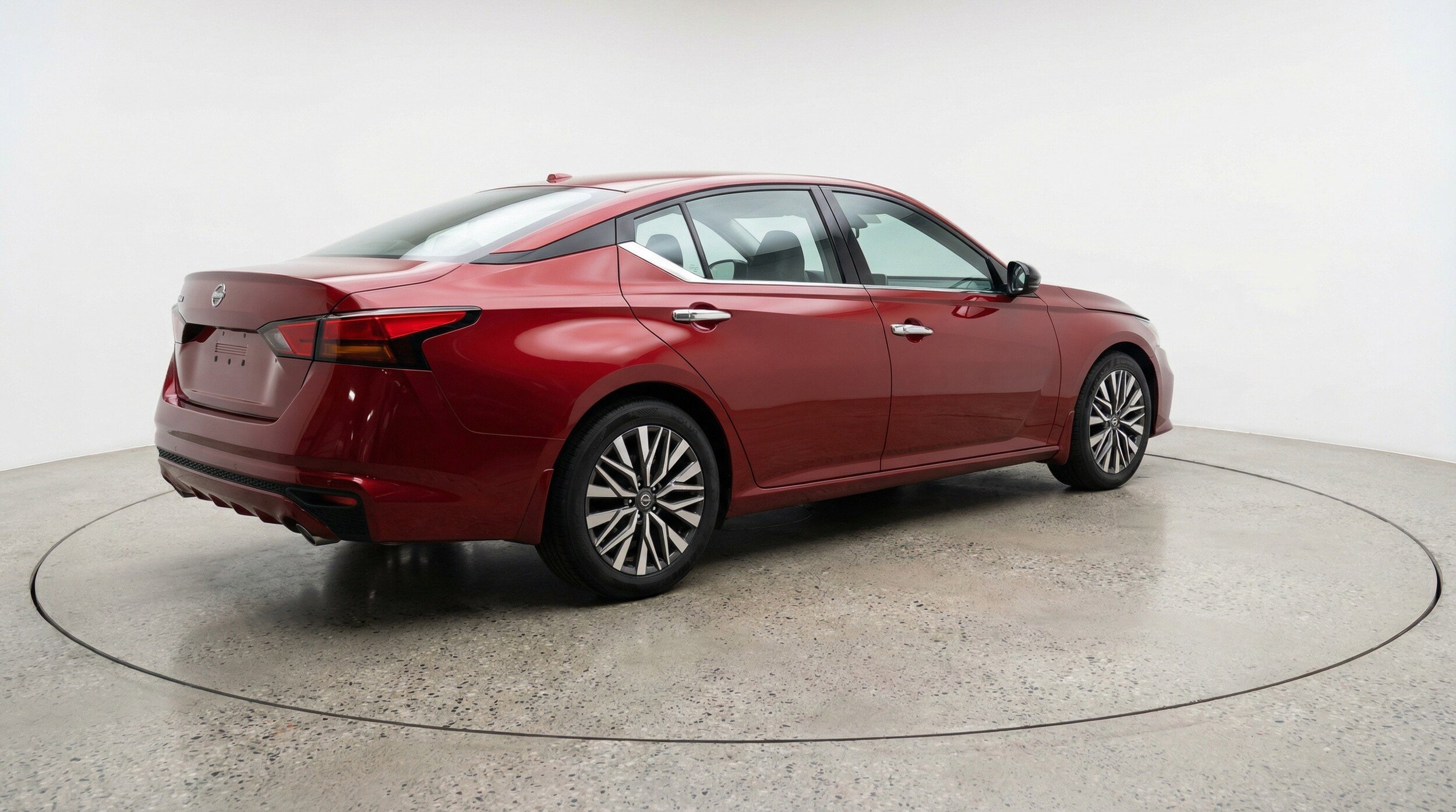 Thumbnail: 2025 Nissan Altima - 9