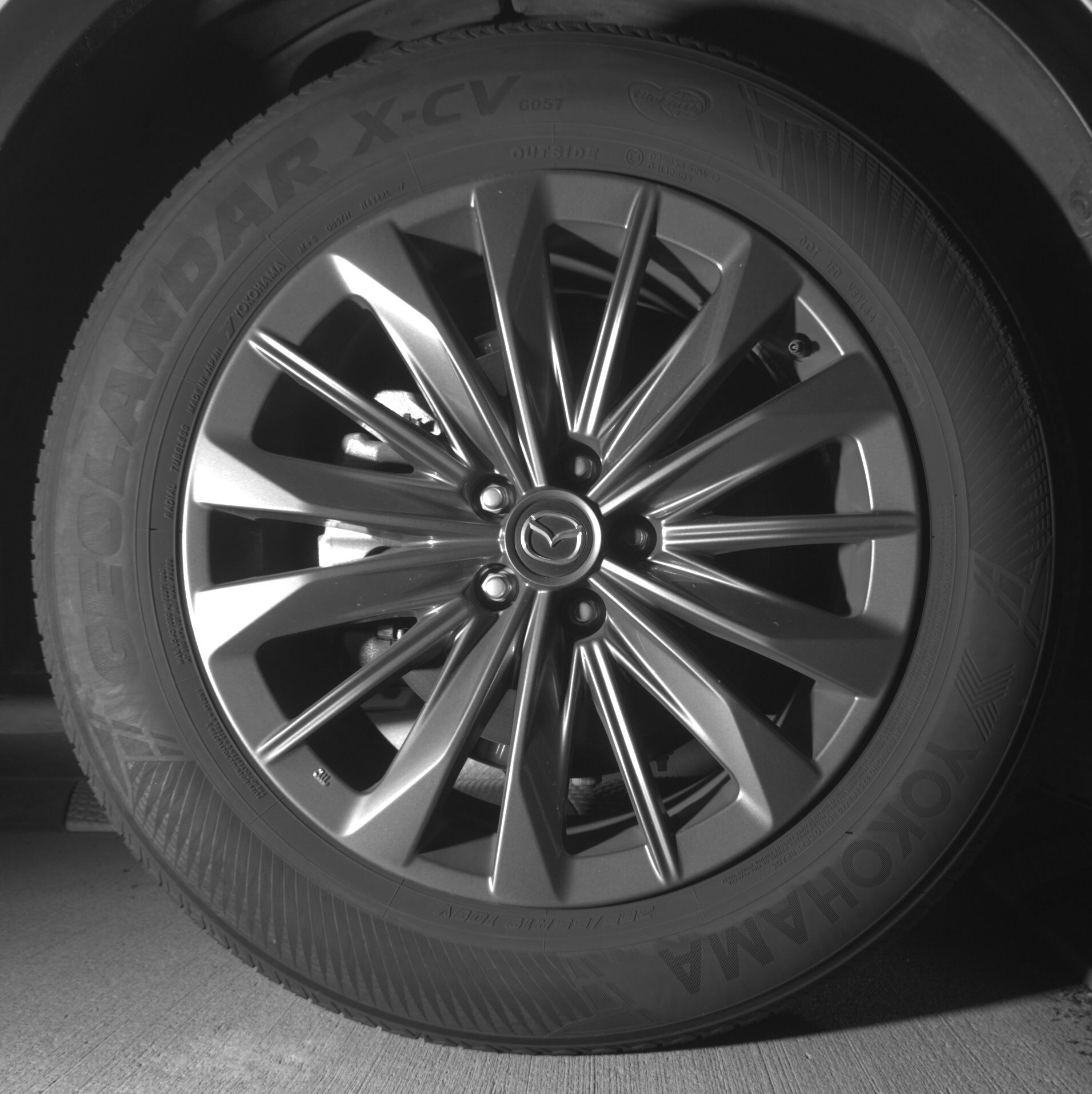 Thumbnail: 2025 Mazda CX-70 - 10