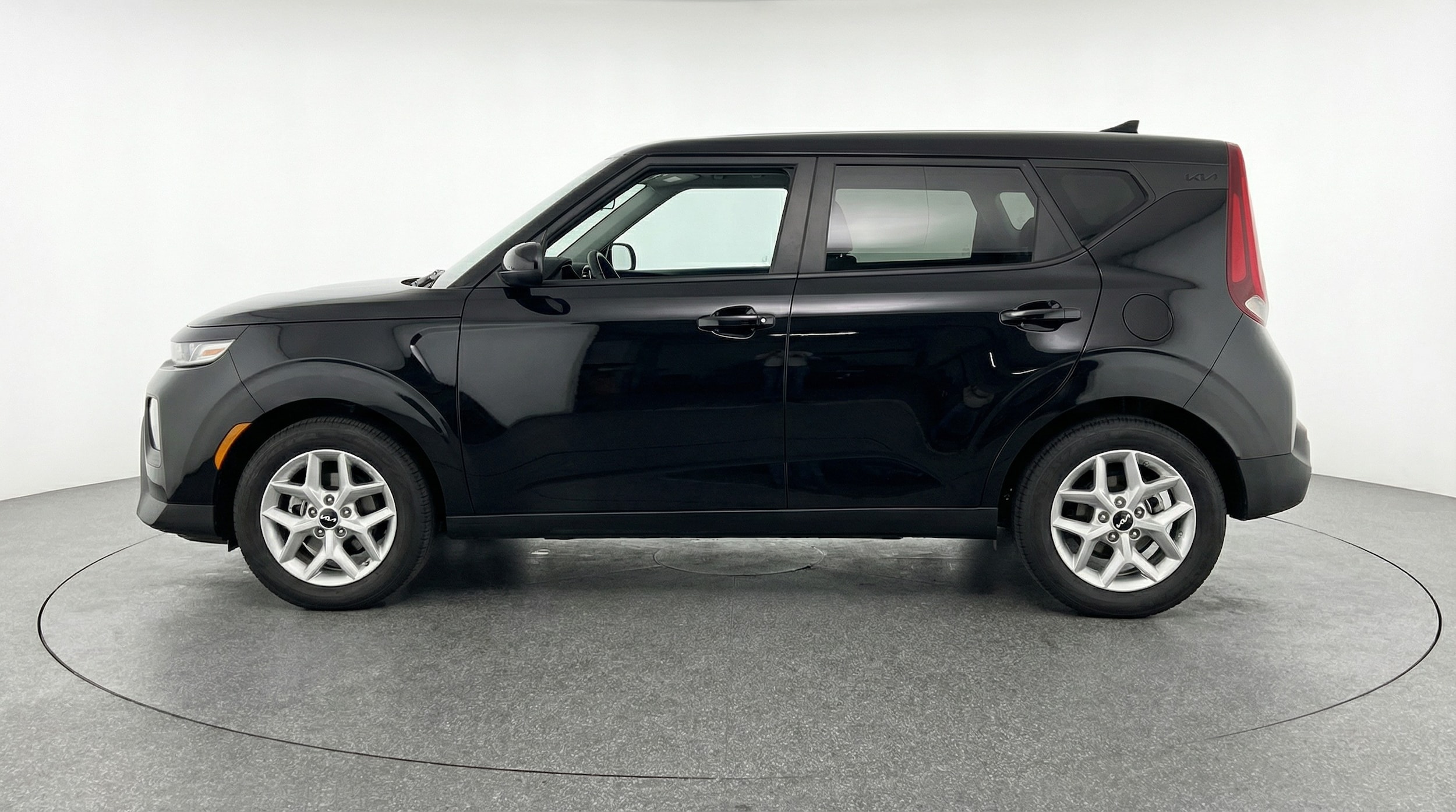 Thumbnail: 2025 Kia Soul - 4