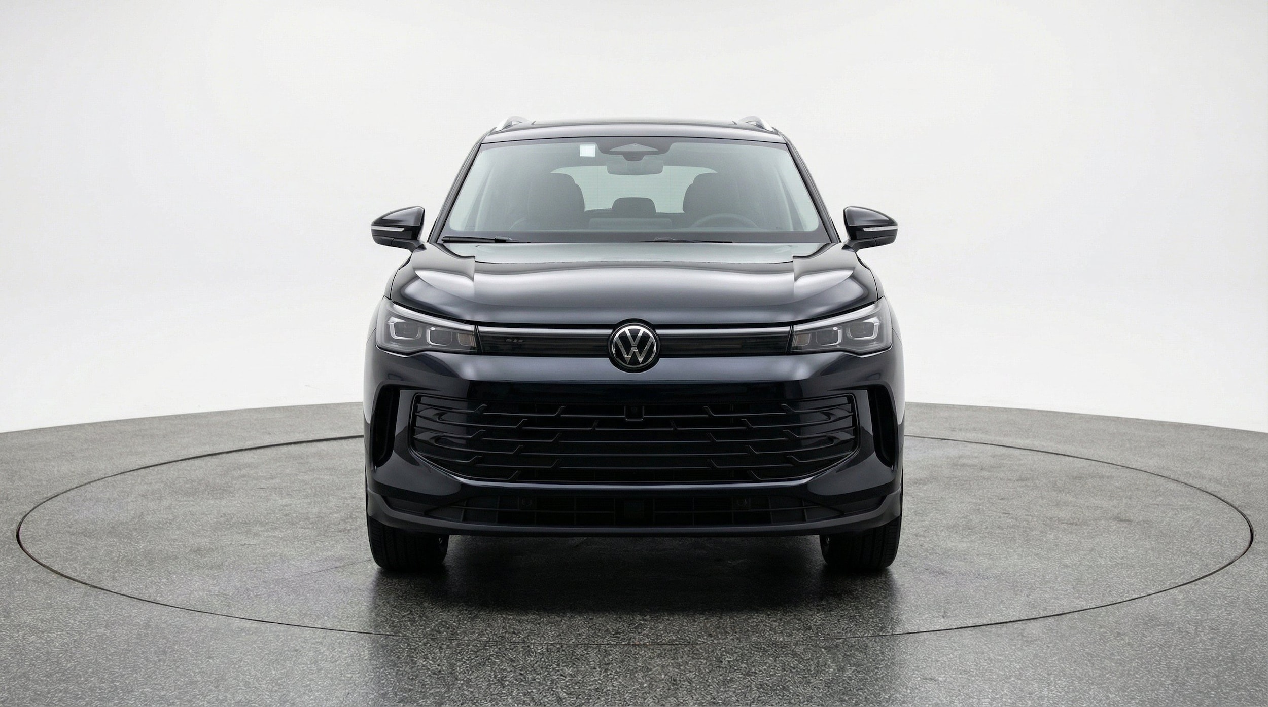 Thumbnail: 2026 Volkswagen Tiguan - 2
