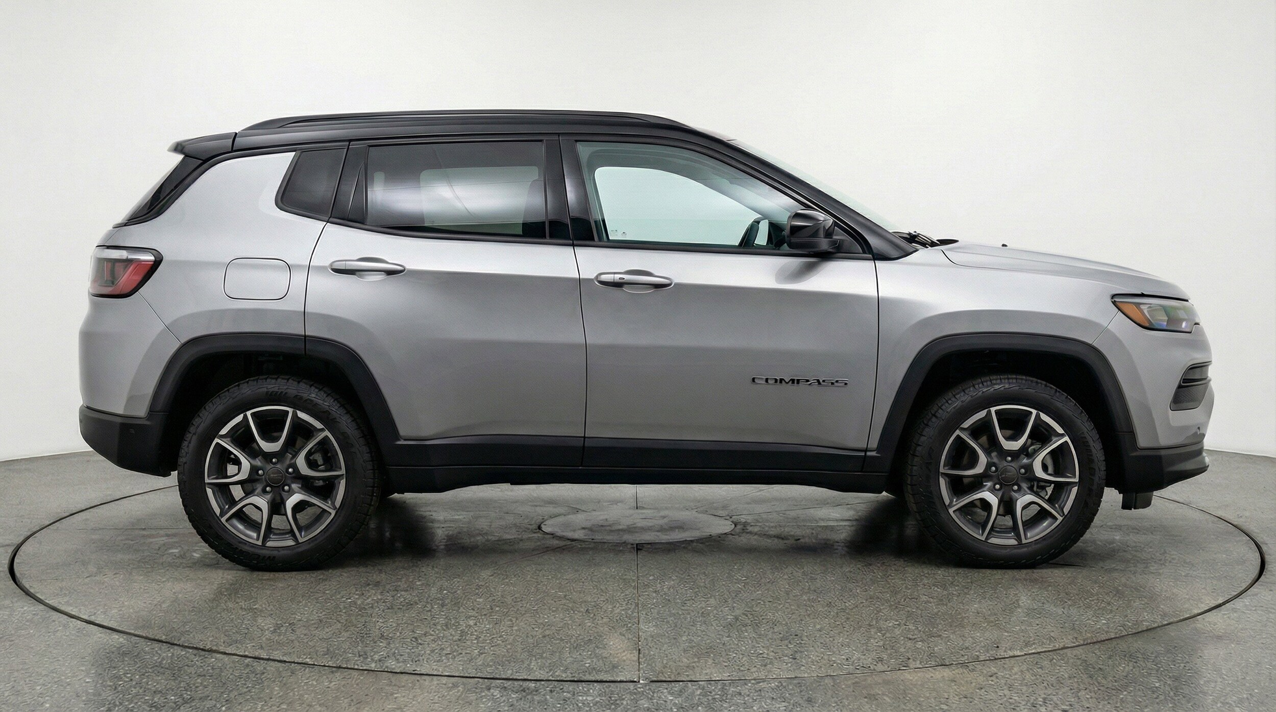 Thumbnail: 2025 Jeep Compass - 11
