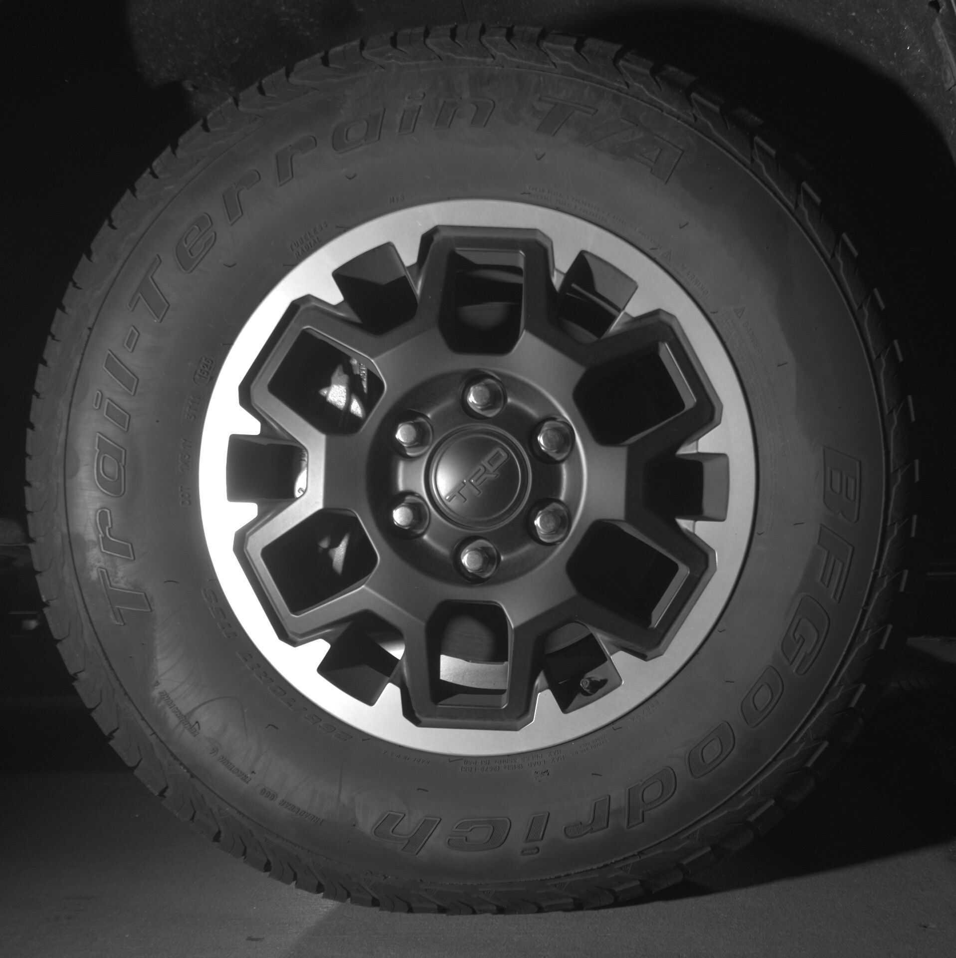 Thumbnail: 2025 Toyota Tacoma - 10