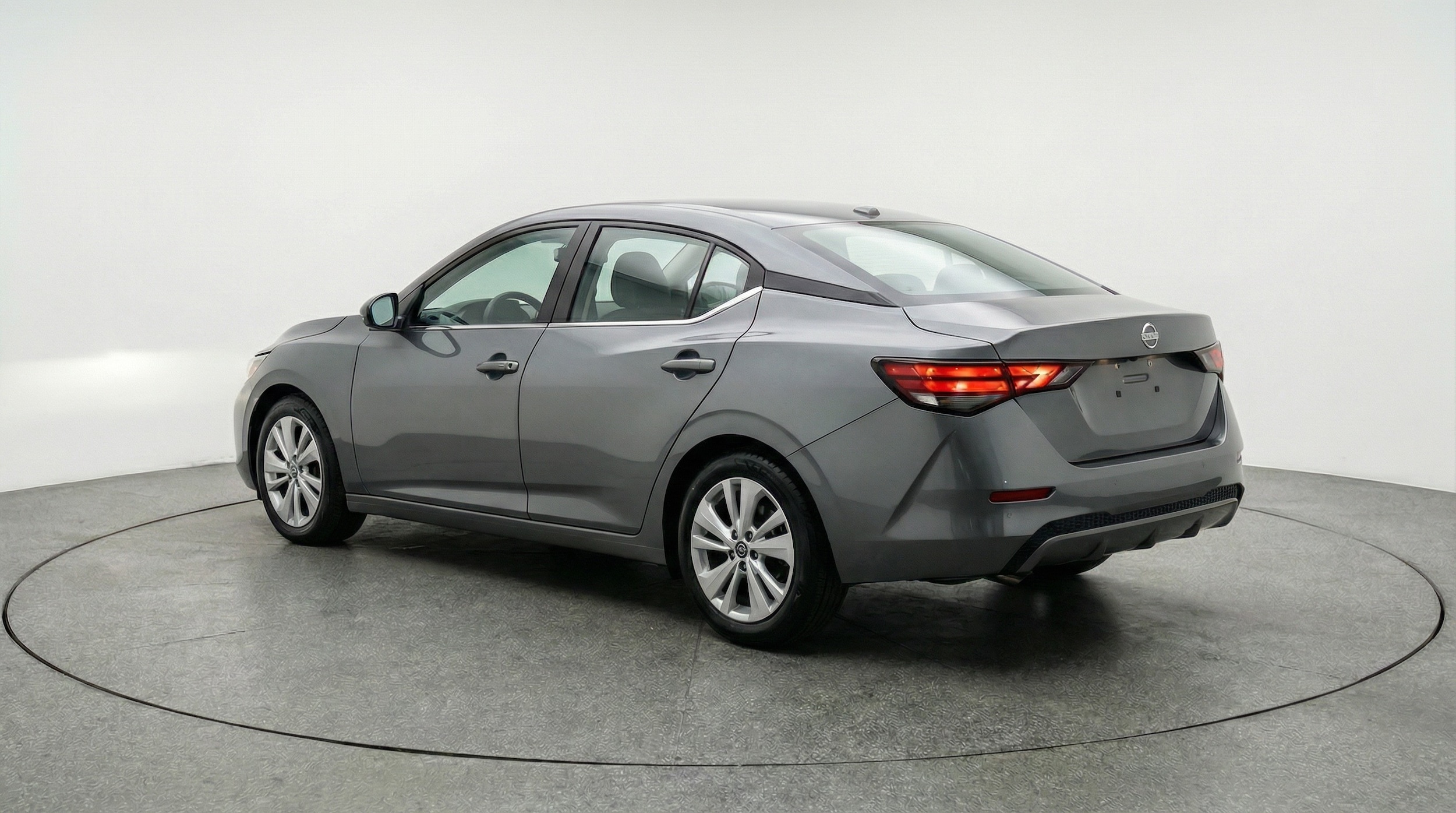 Thumbnail: 2025 Nissan Sentra - 5