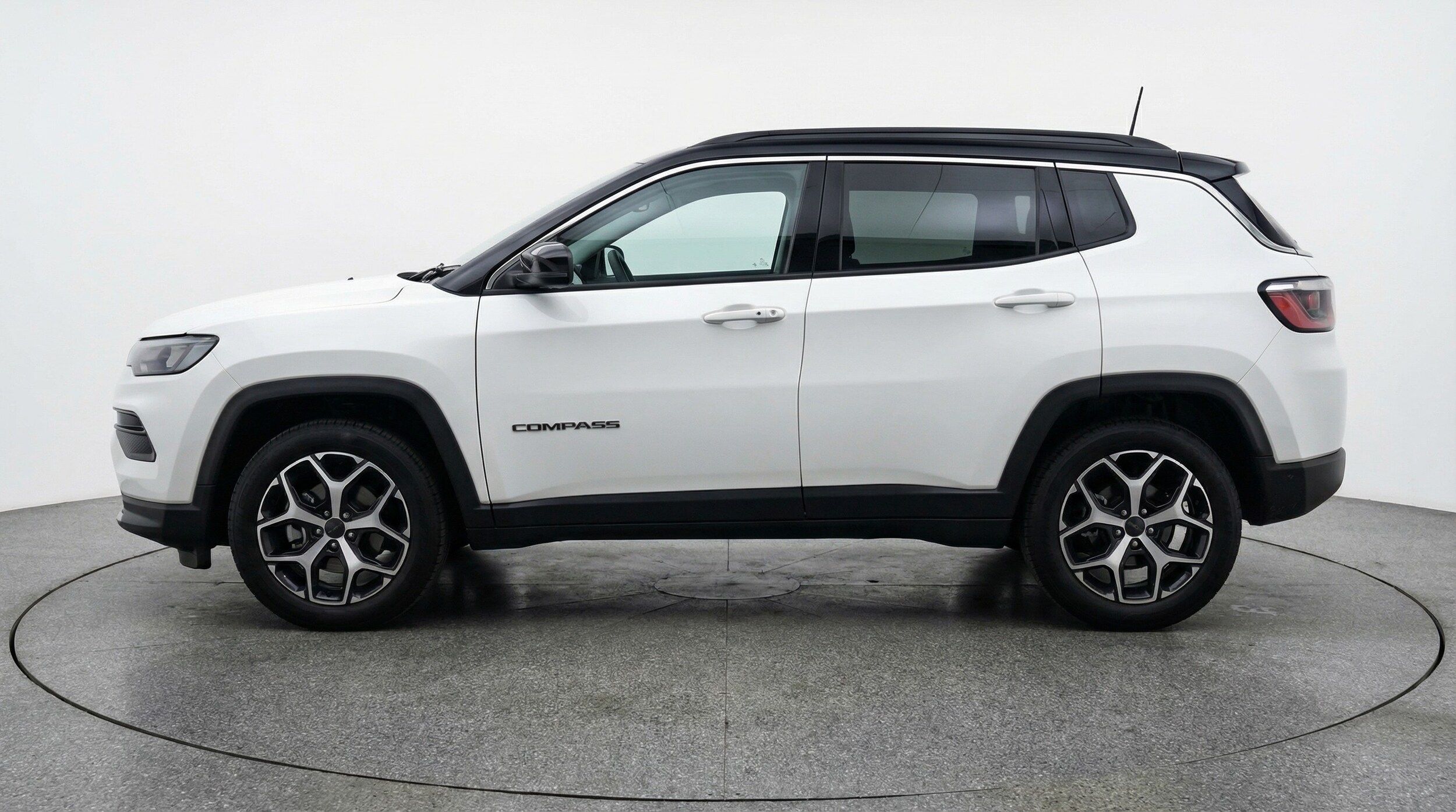 Thumbnail: 2025 Jeep Compass - 4