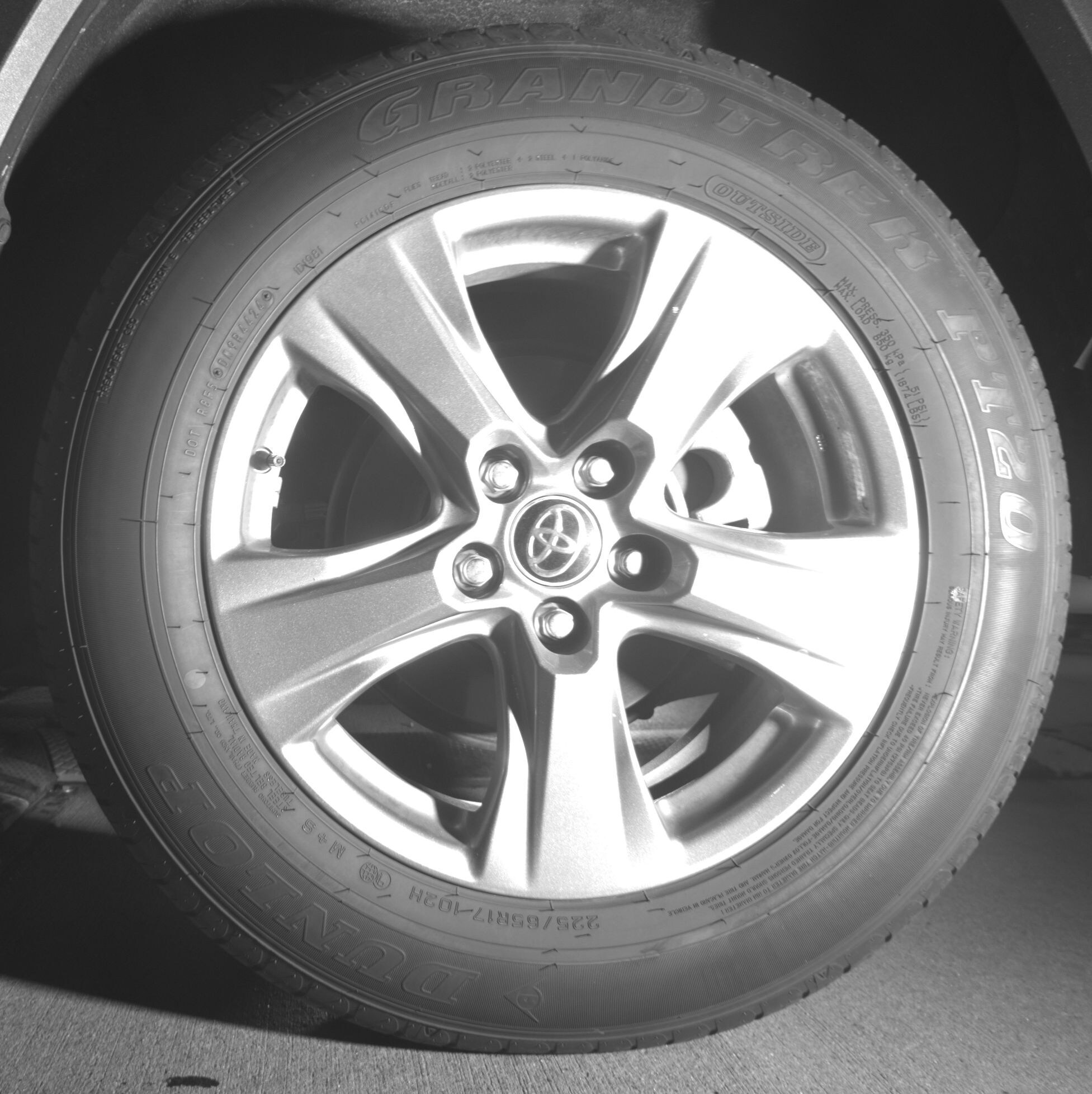 Thumbnail: 2025 Toyota RAV4 - 11