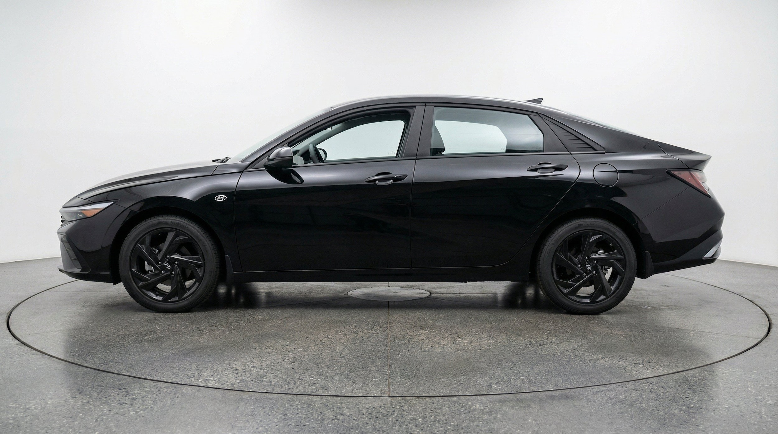 Thumbnail: 2026 Hyundai Elantra - 5