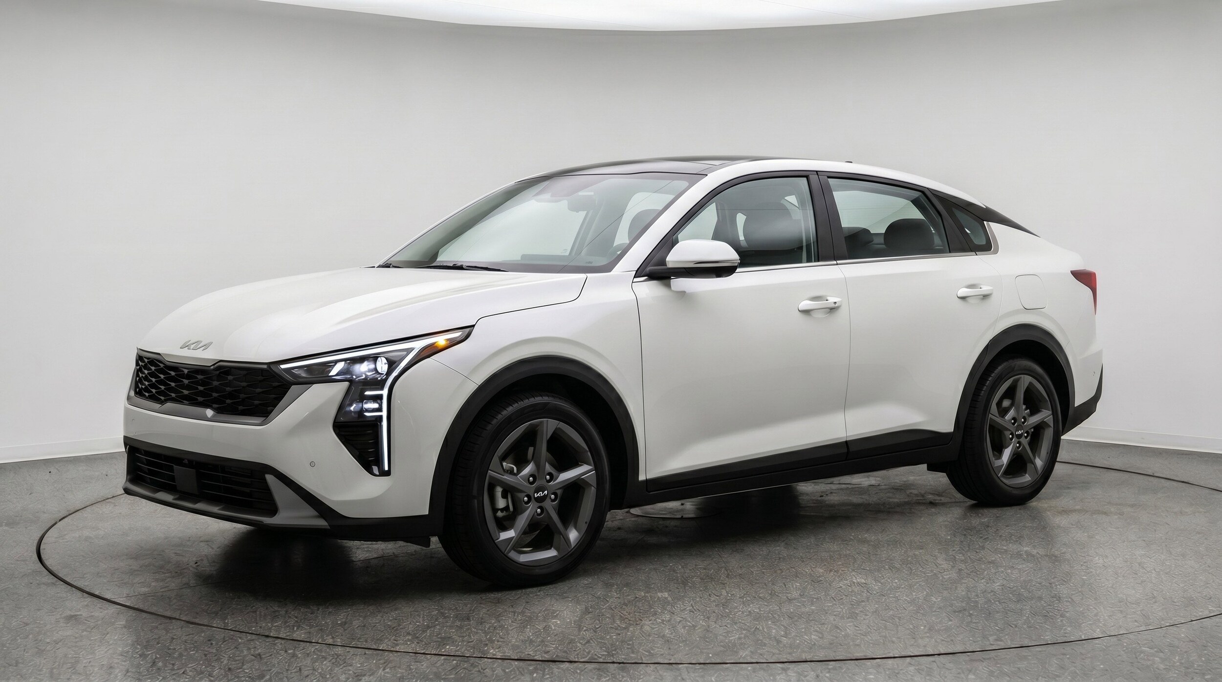 Thumbnail: 2025 Kia K4 - 3