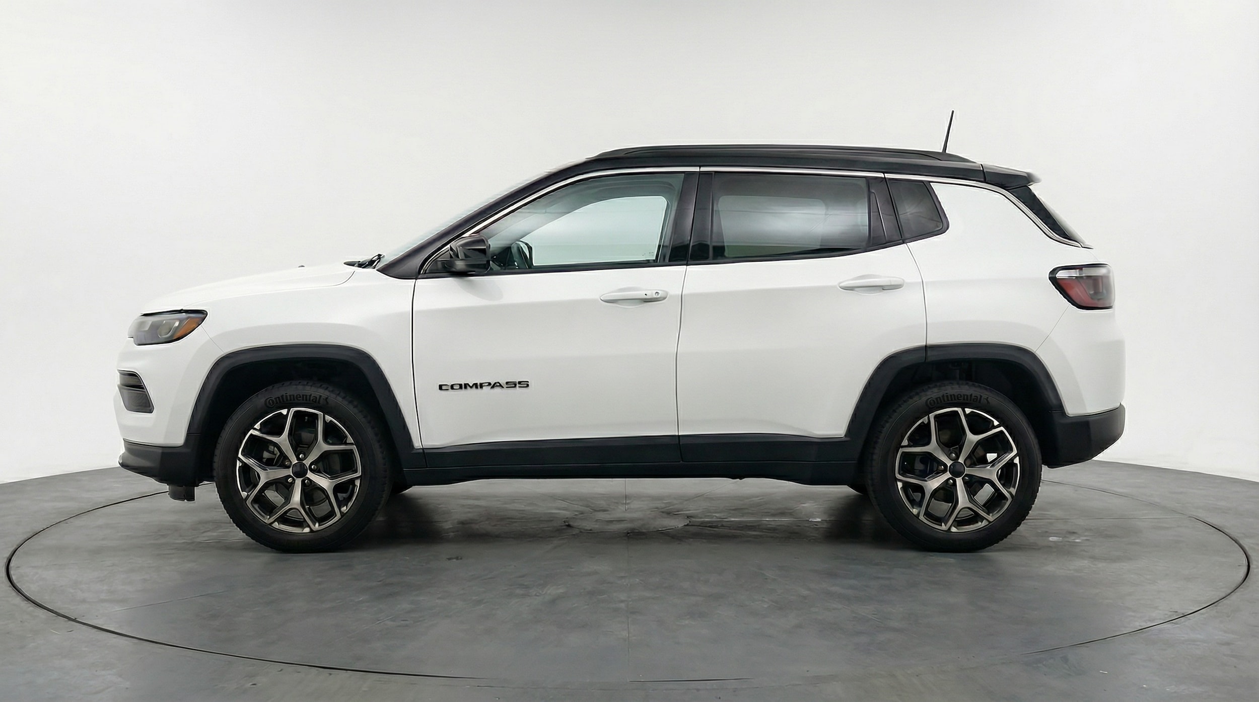 Thumbnail: 2025 Jeep Compass - 4