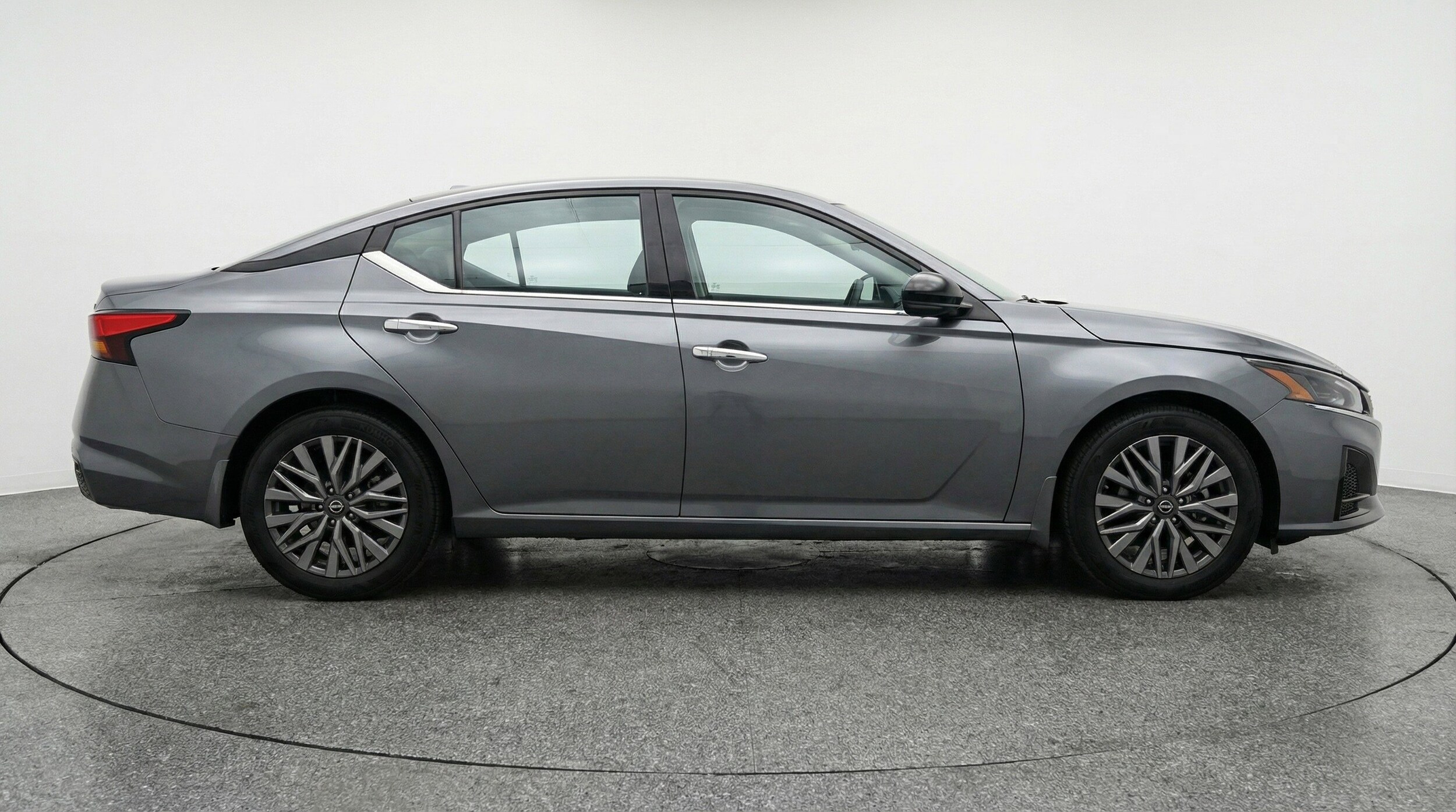 Thumbnail: 2025 Nissan Altima - 11