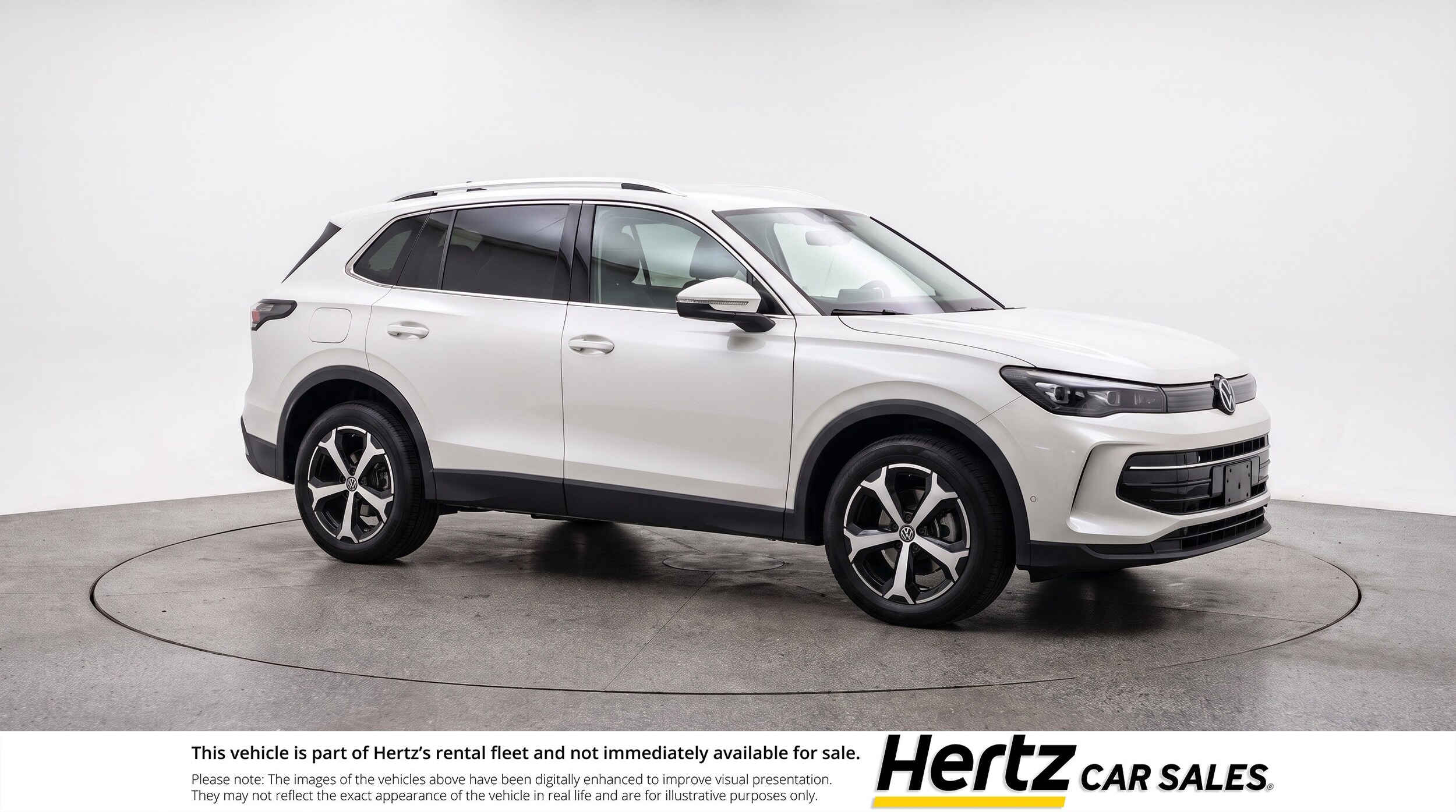 Thumbnail: 2026 Volkswagen Tiguan - 1