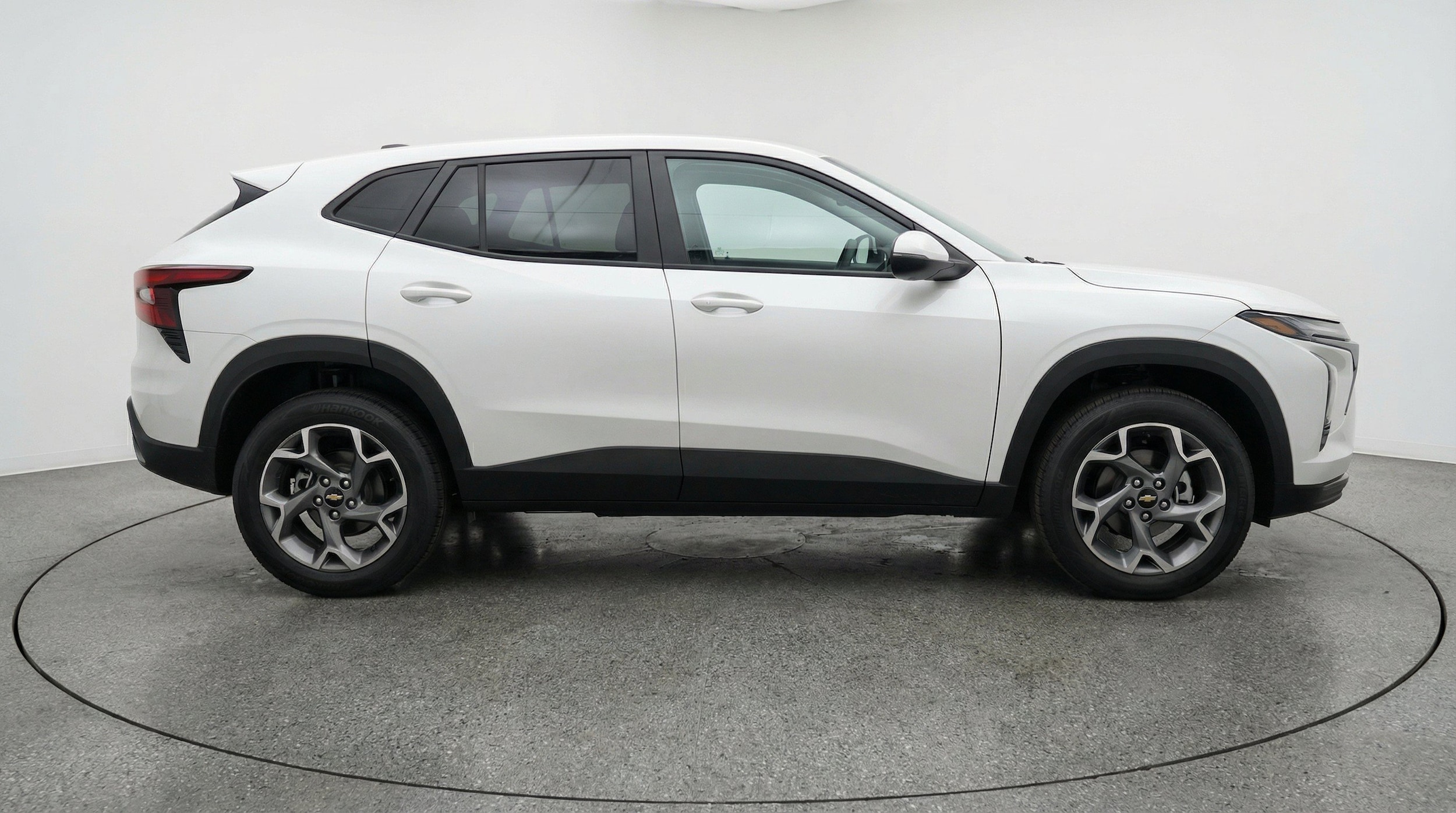 Thumbnail: 2025 Chevrolet Trax - 11