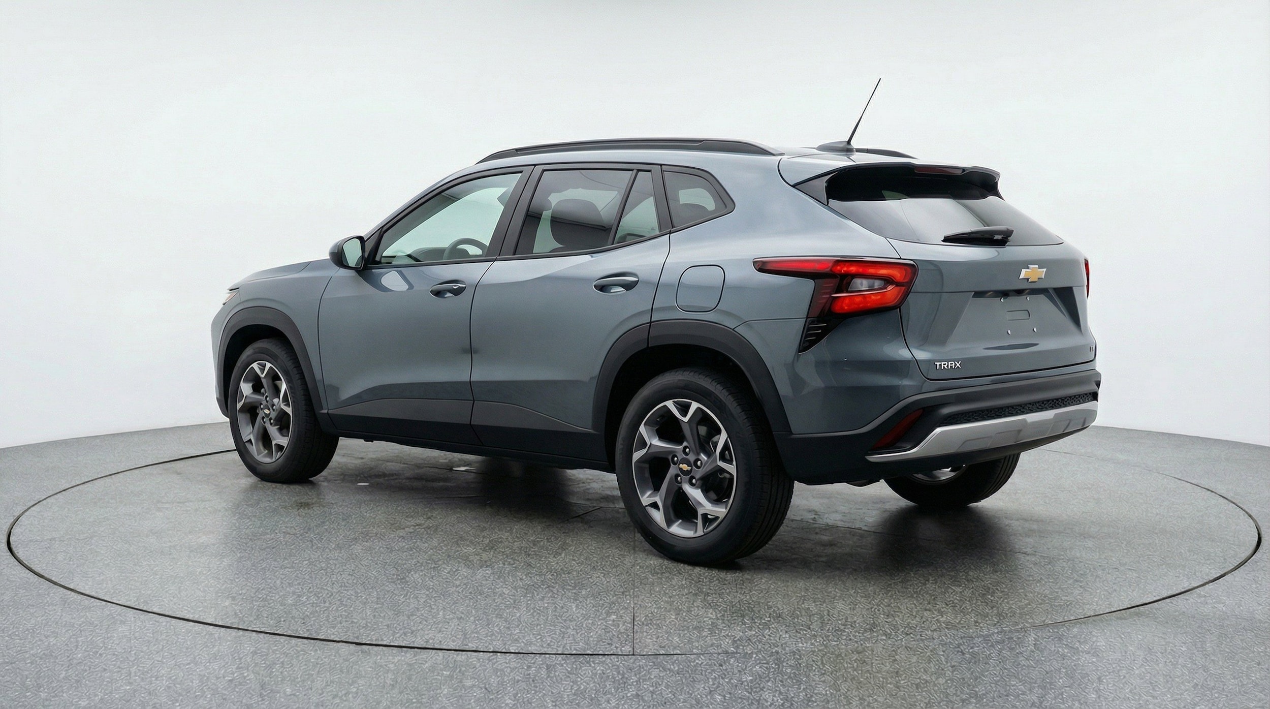 Thumbnail: 2025 Chevrolet Trax - 6