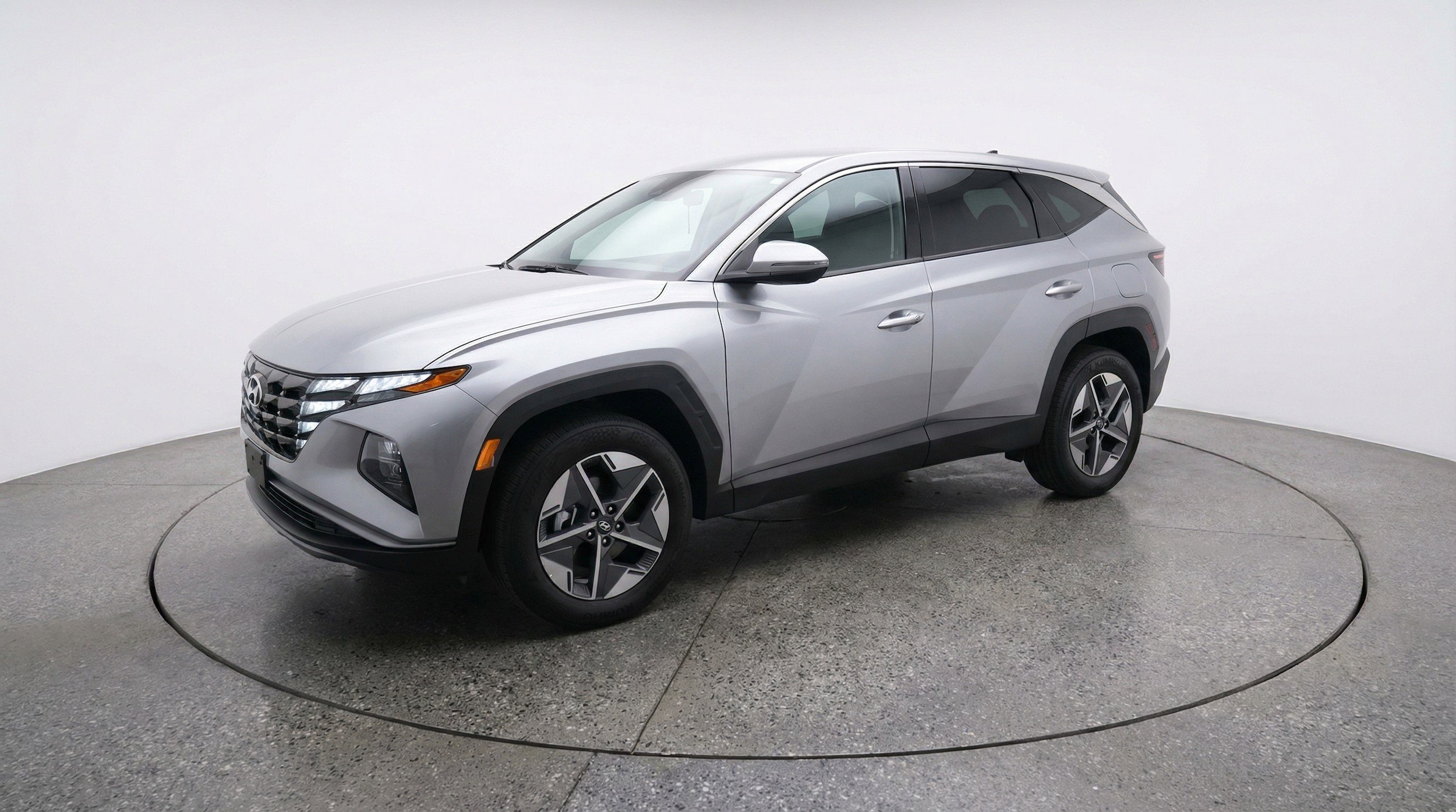 Thumbnail: 2025 Hyundai Tucson - 3