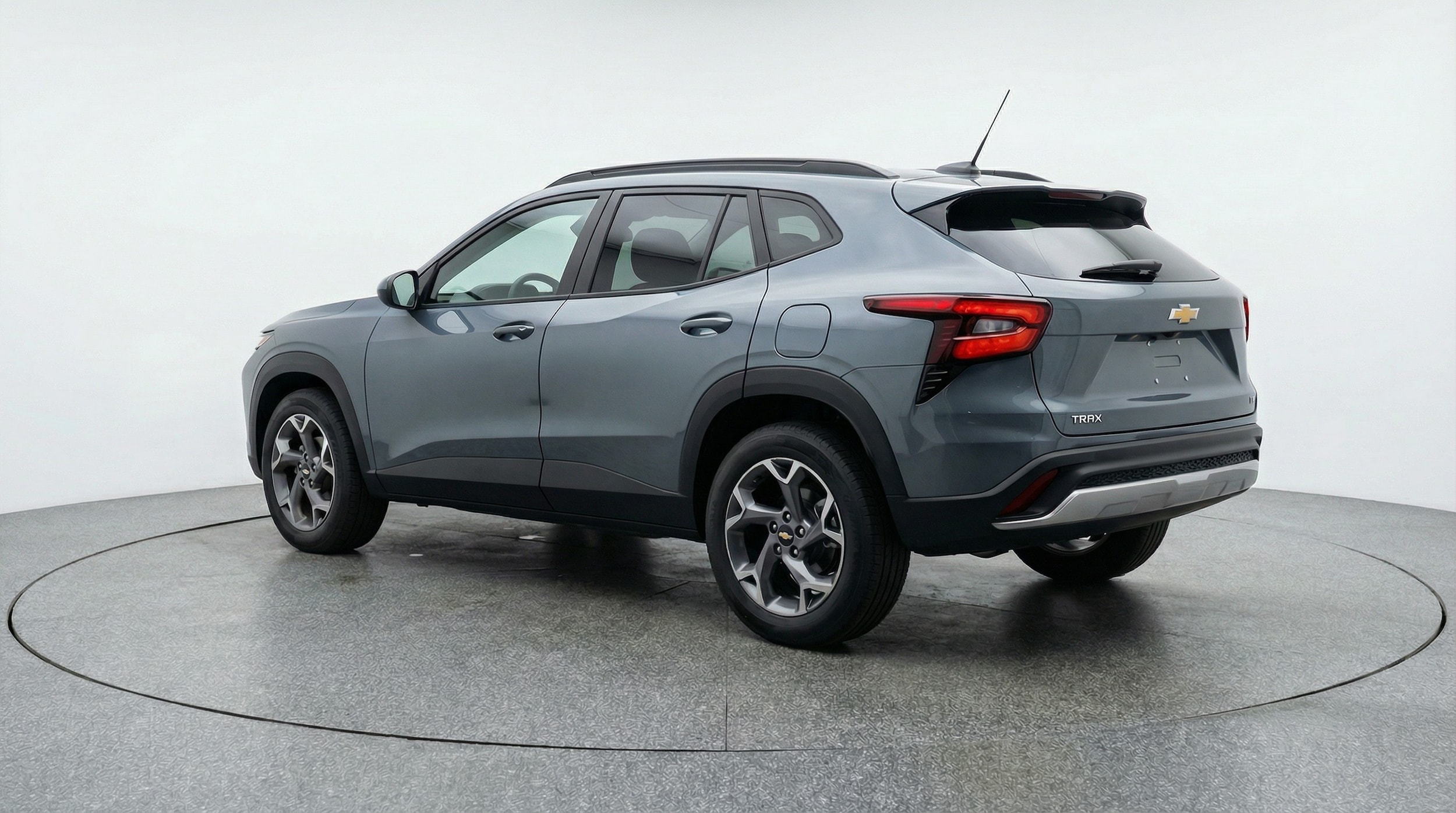 Thumbnail: 2025 Chevrolet Trax - 5