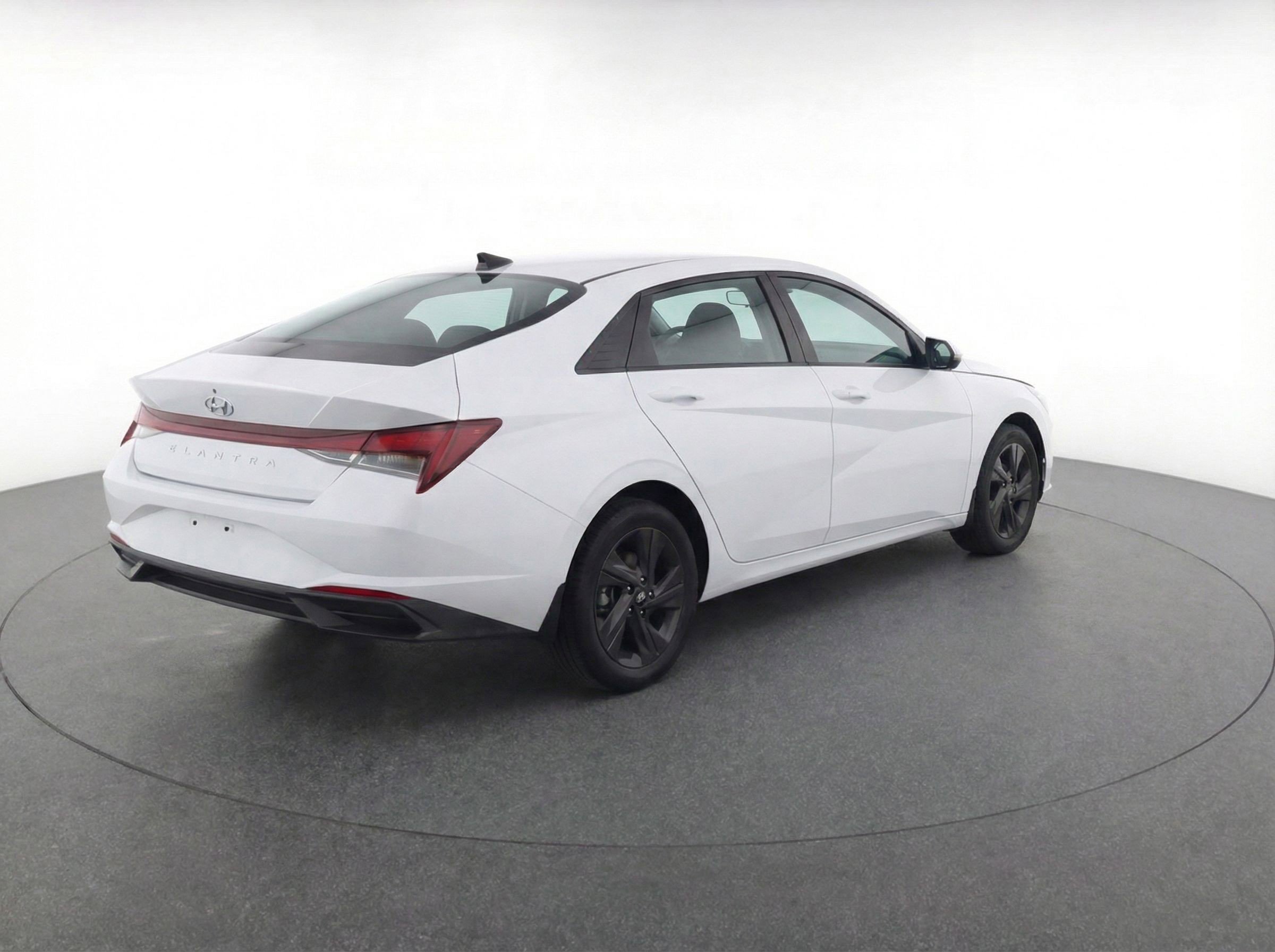 Thumbnail: 2023 Hyundai Elantra - 9