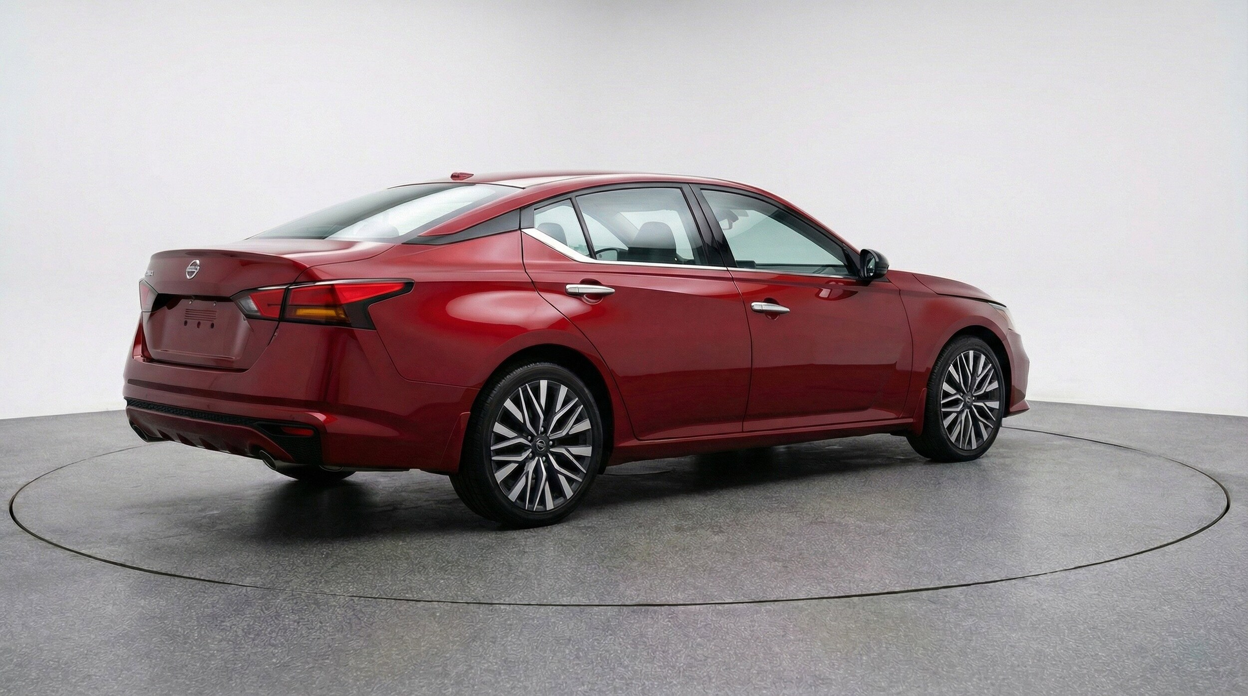 Thumbnail: 2025 Nissan Altima - 9