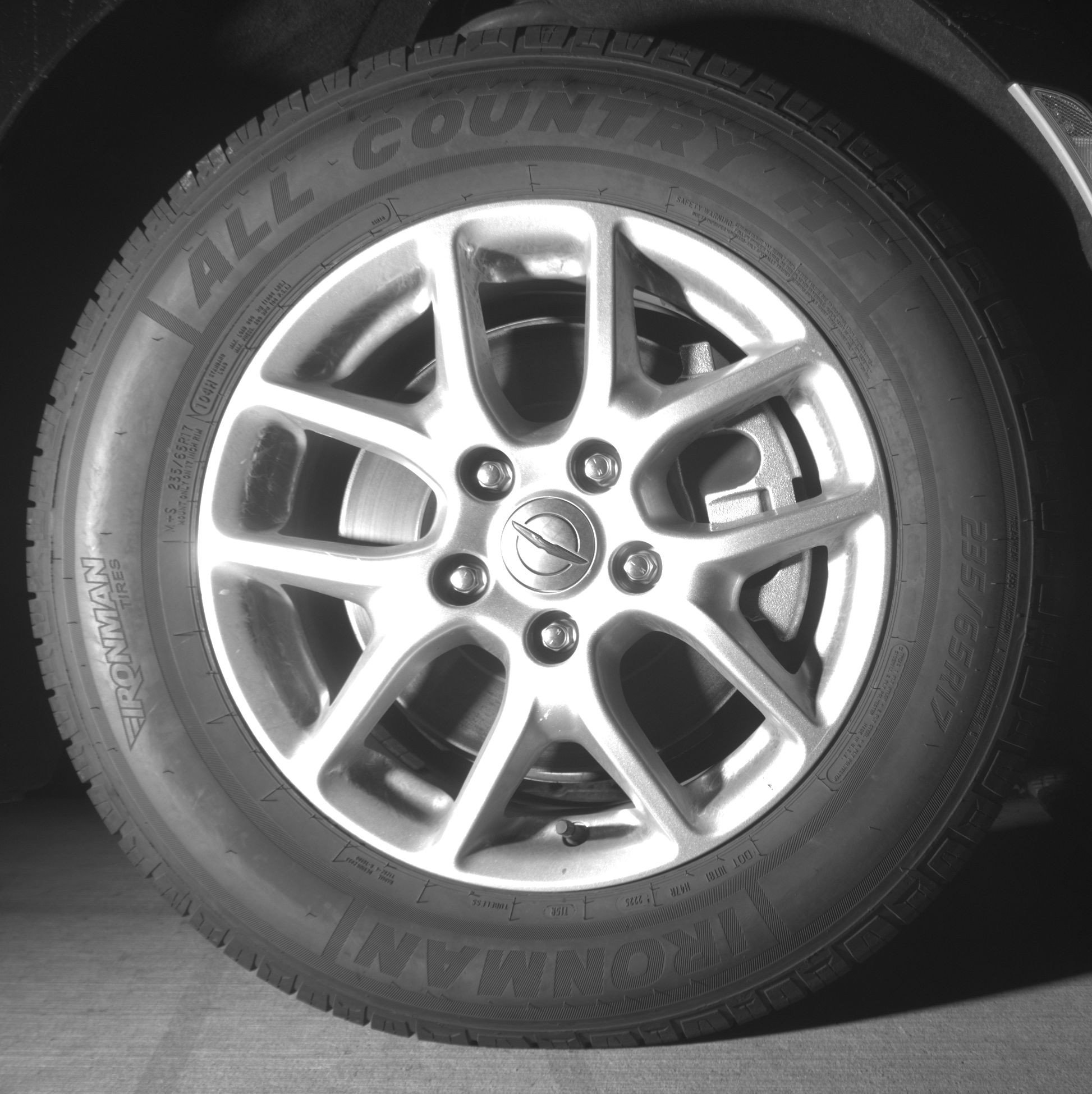 Thumbnail: 2024 Chrysler Voyager - 13