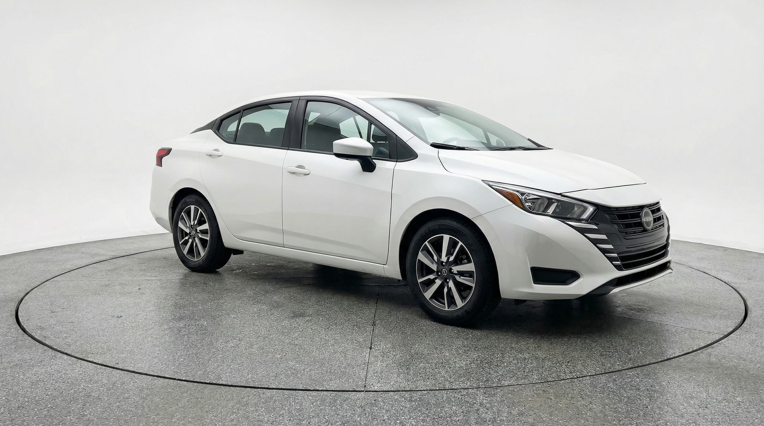 2025 Nissan Versa Sedan SV