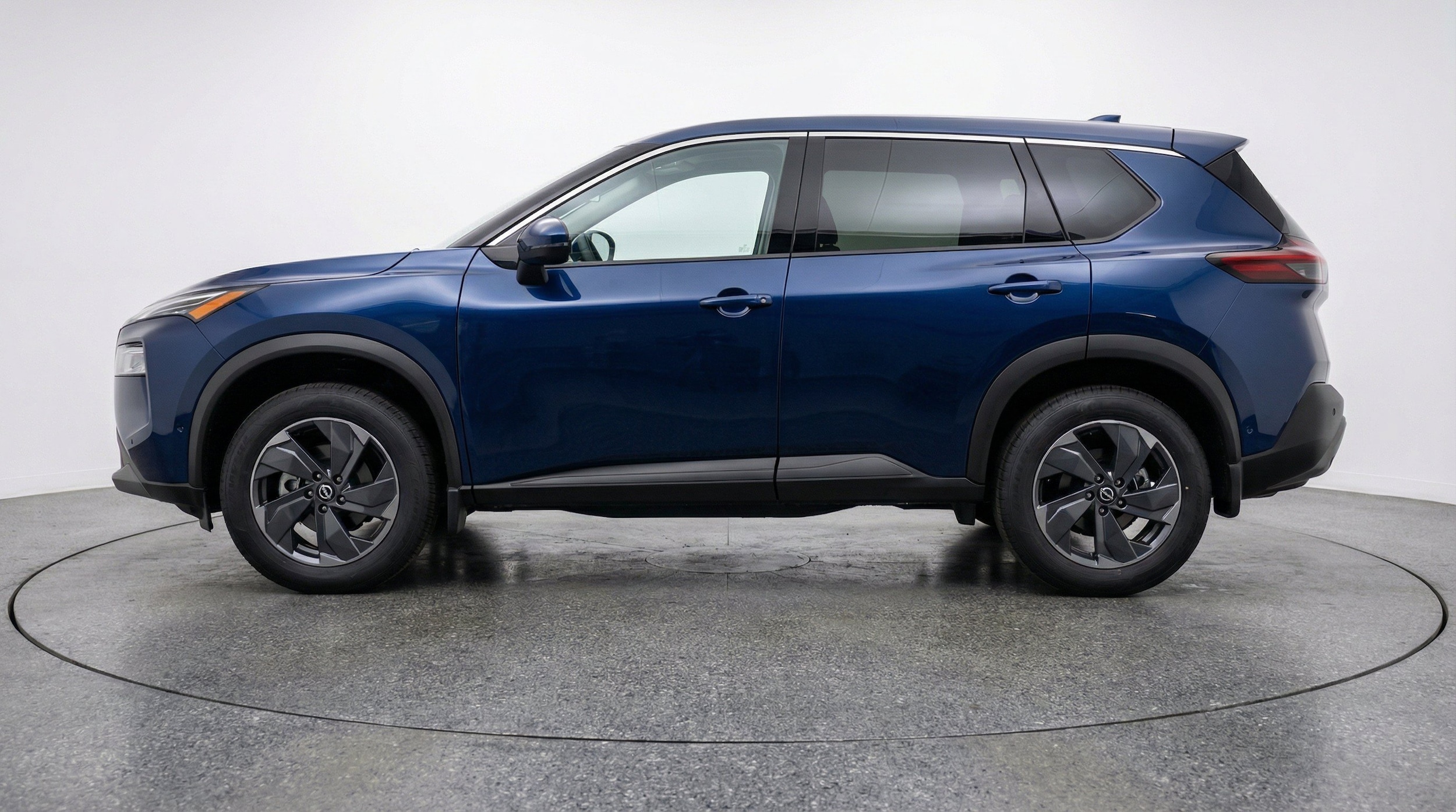 Thumbnail: 2025 Nissan Rogue - 5