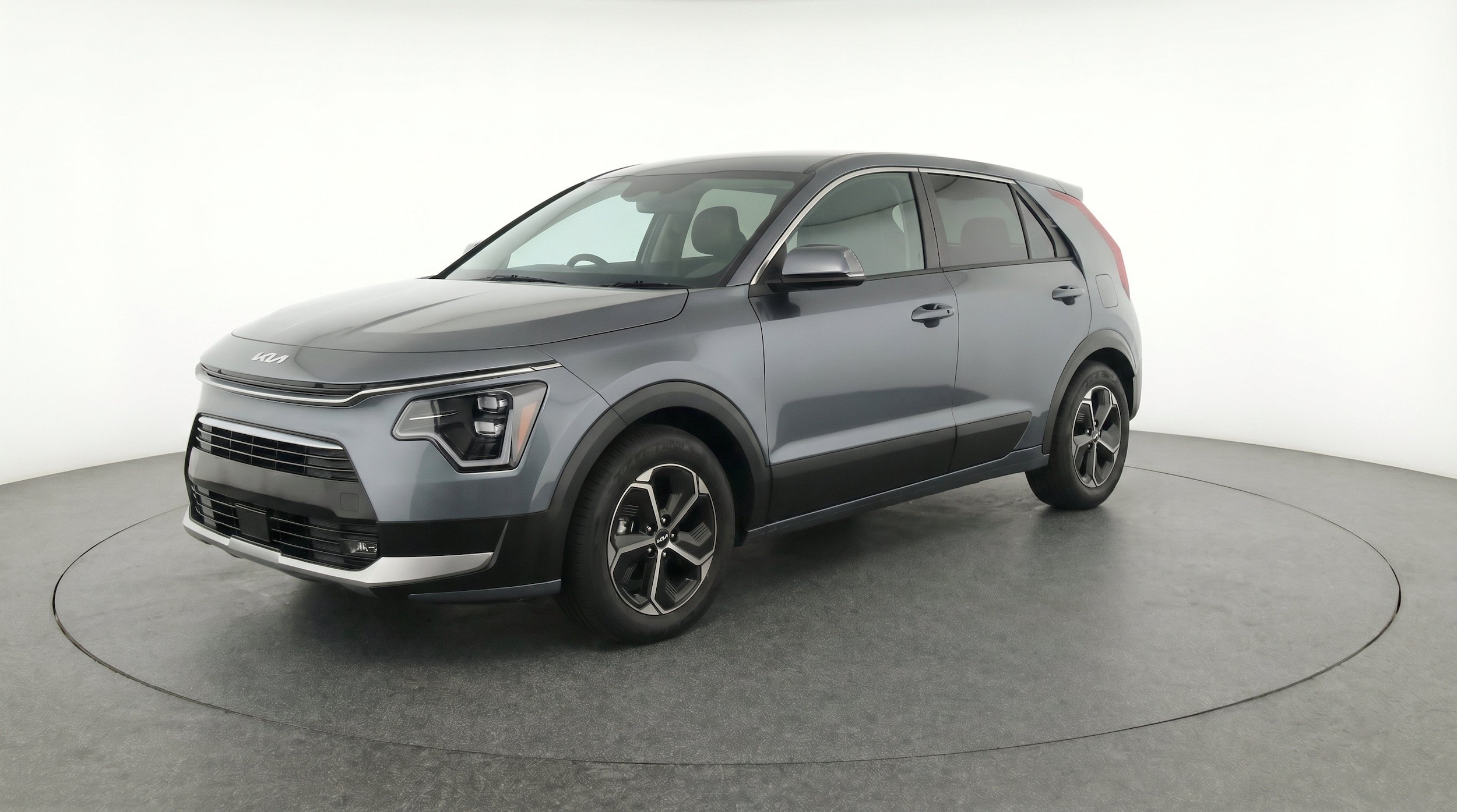 Thumbnail: 2026 Kia Niro - 3