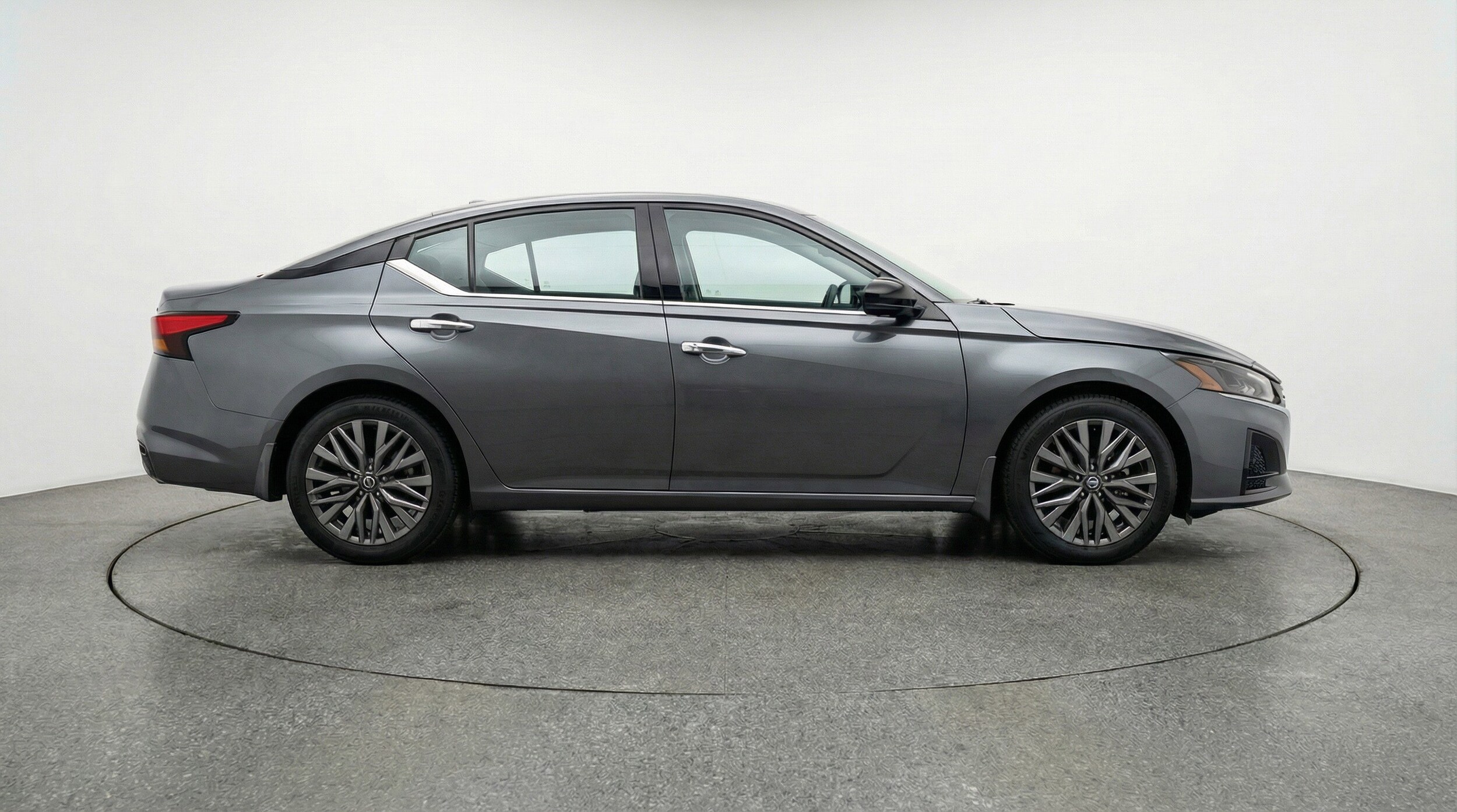 Thumbnail: 2025 Nissan Altima - 11