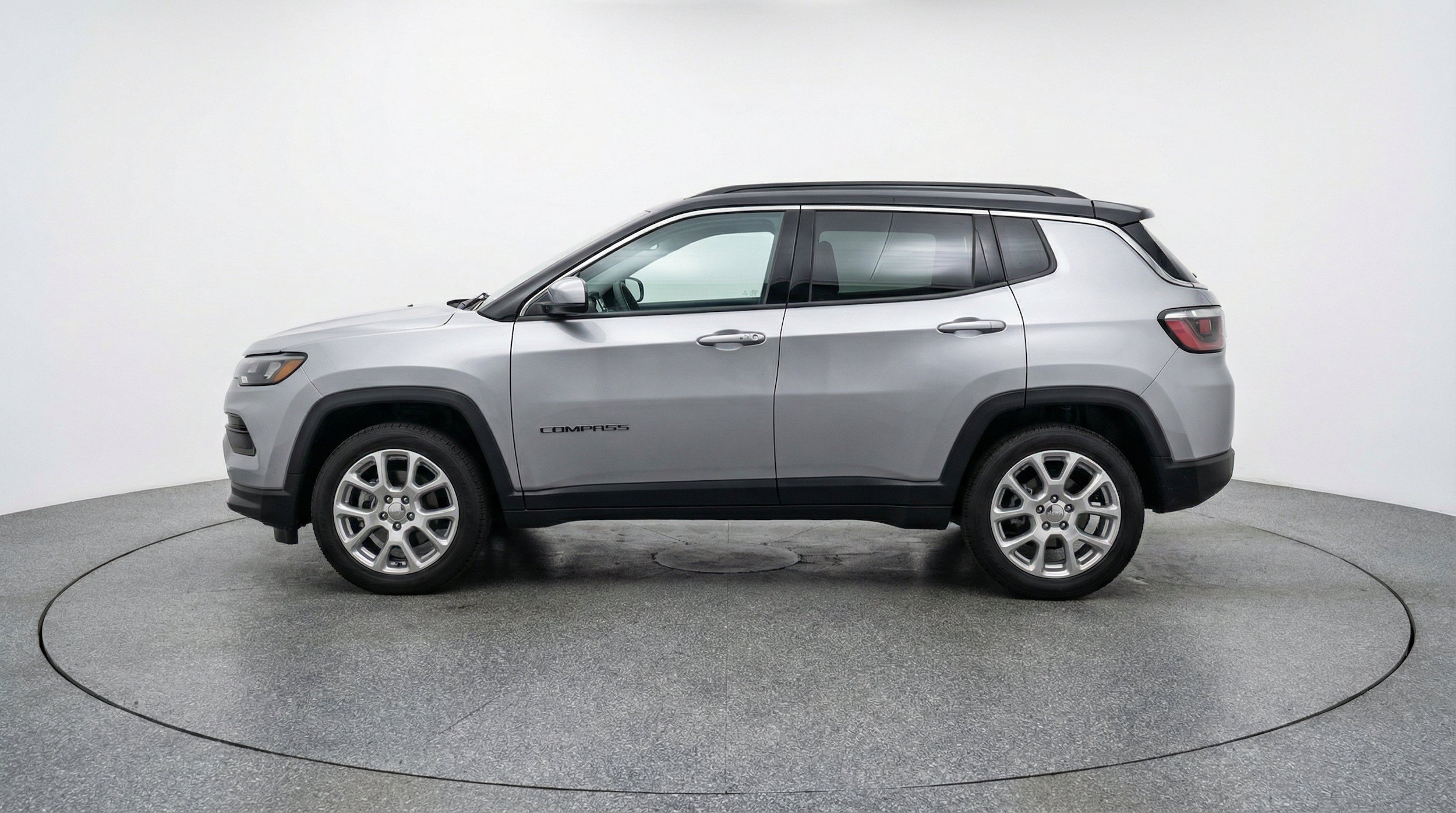 Thumbnail: 2025 Jeep Compass - 5