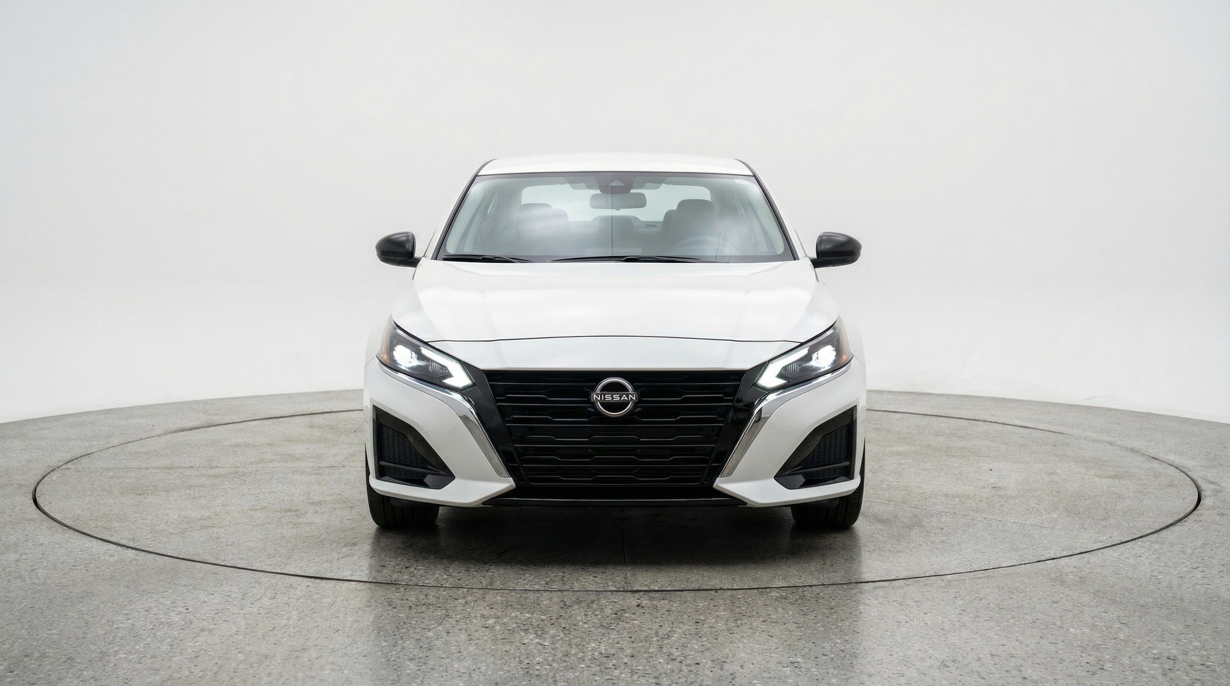 Thumbnail: 2025 Nissan Altima - 2