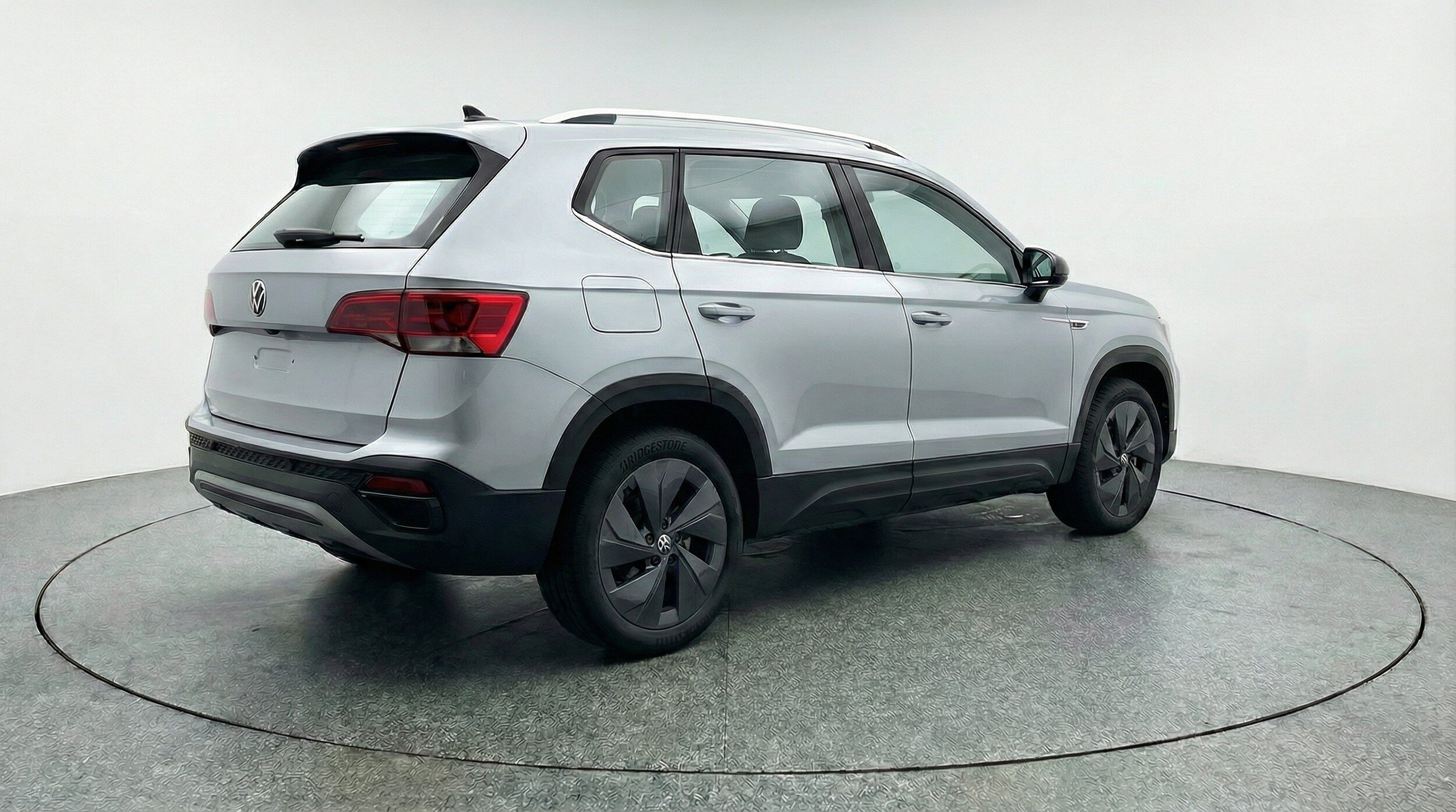 Thumbnail: 2025 Volkswagen Taos - 9
