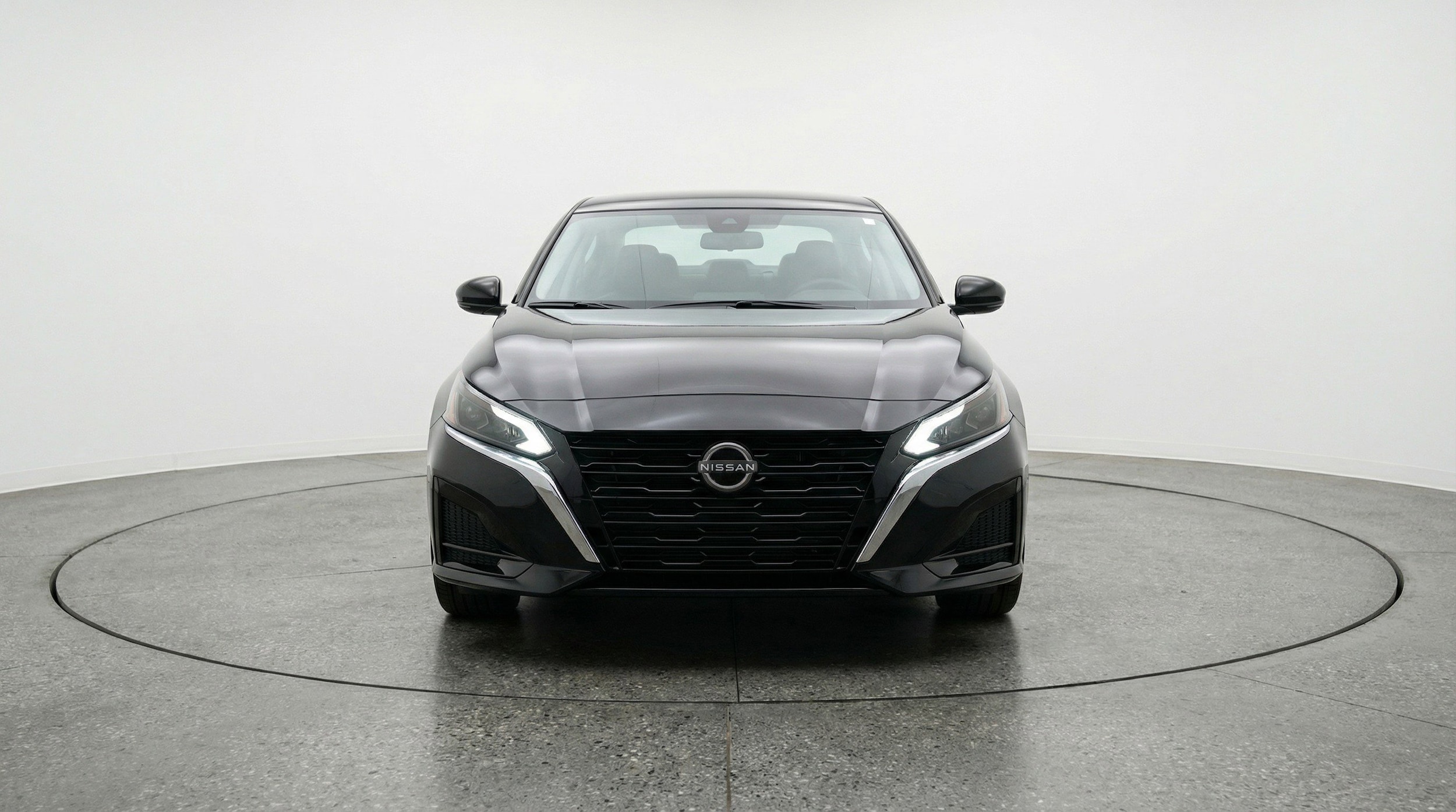 Thumbnail: 2025 Nissan Altima - 2