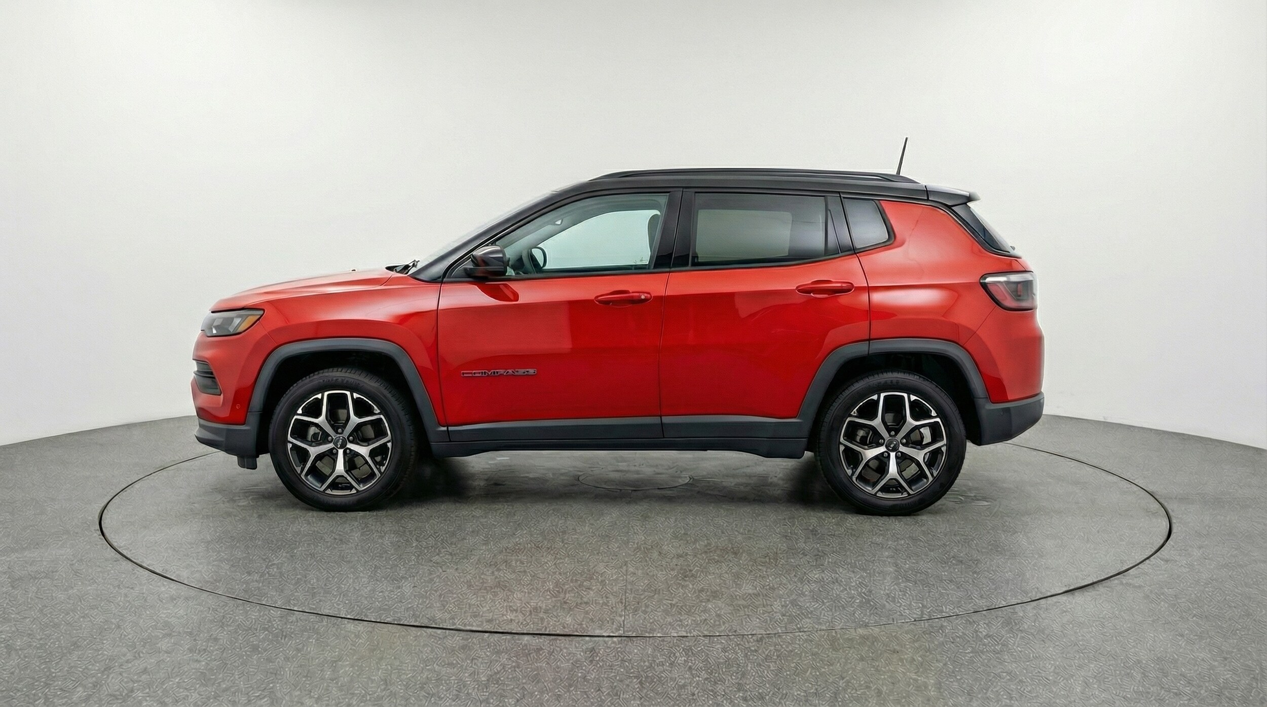 Thumbnail: 2025 Jeep Compass - 4